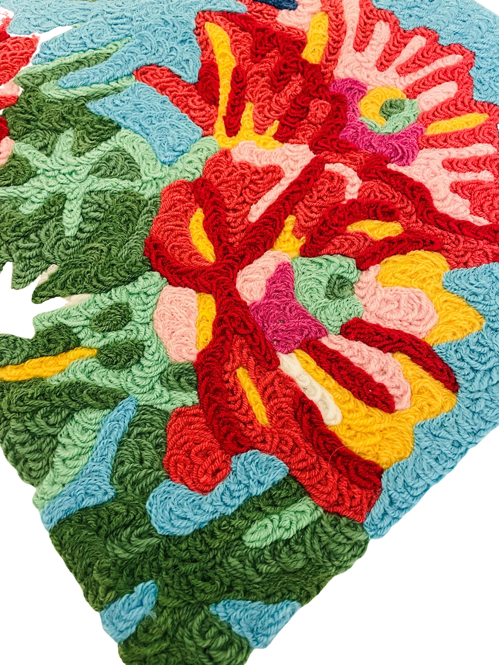 Blooming Cactus Hummingbird Floral Accent Rug 20