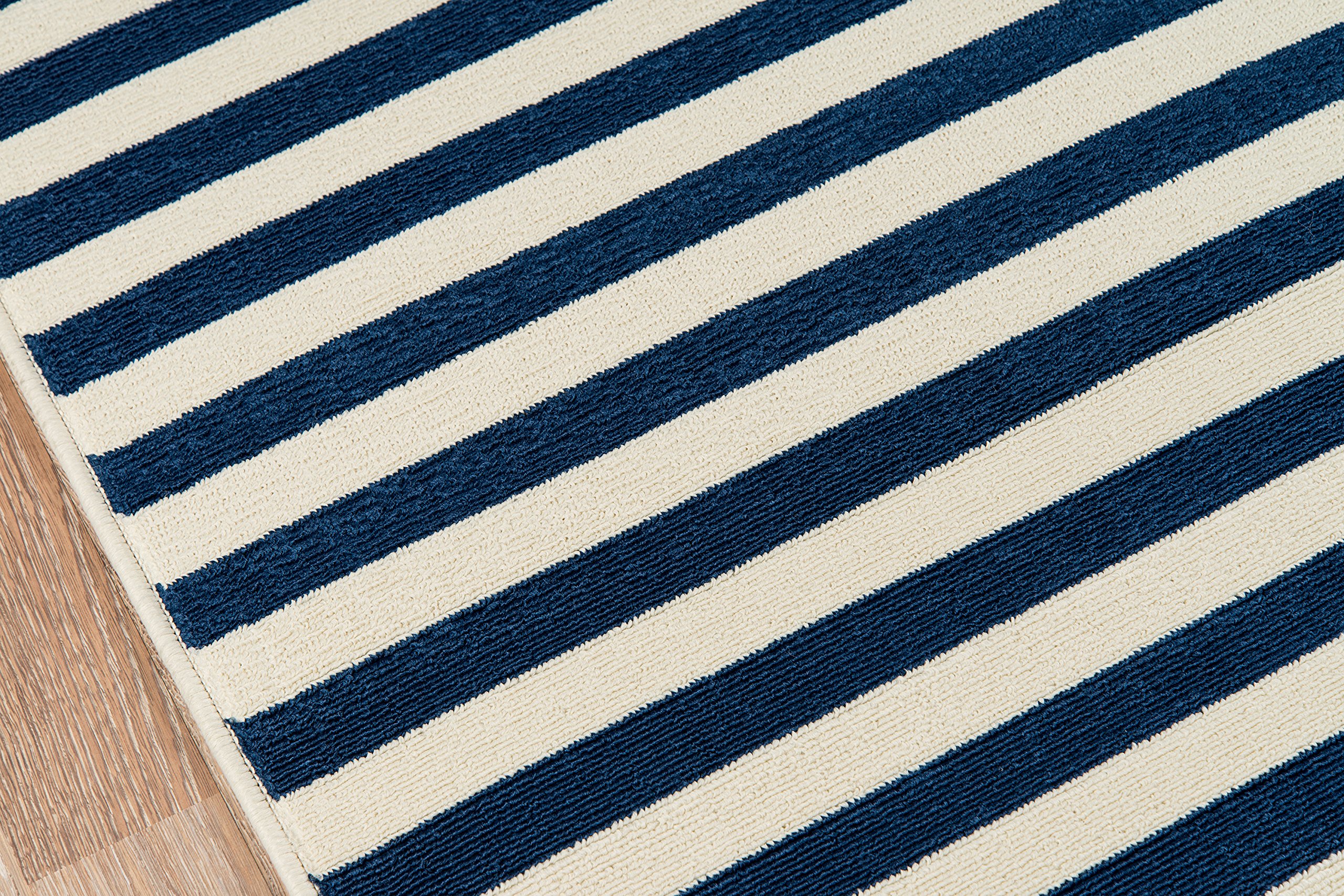 Premium Momeni Baja Collection Contemporary Indoor/Outdoor Rug – UV Protected, Fade Resistant & Easy Clean – 7'10