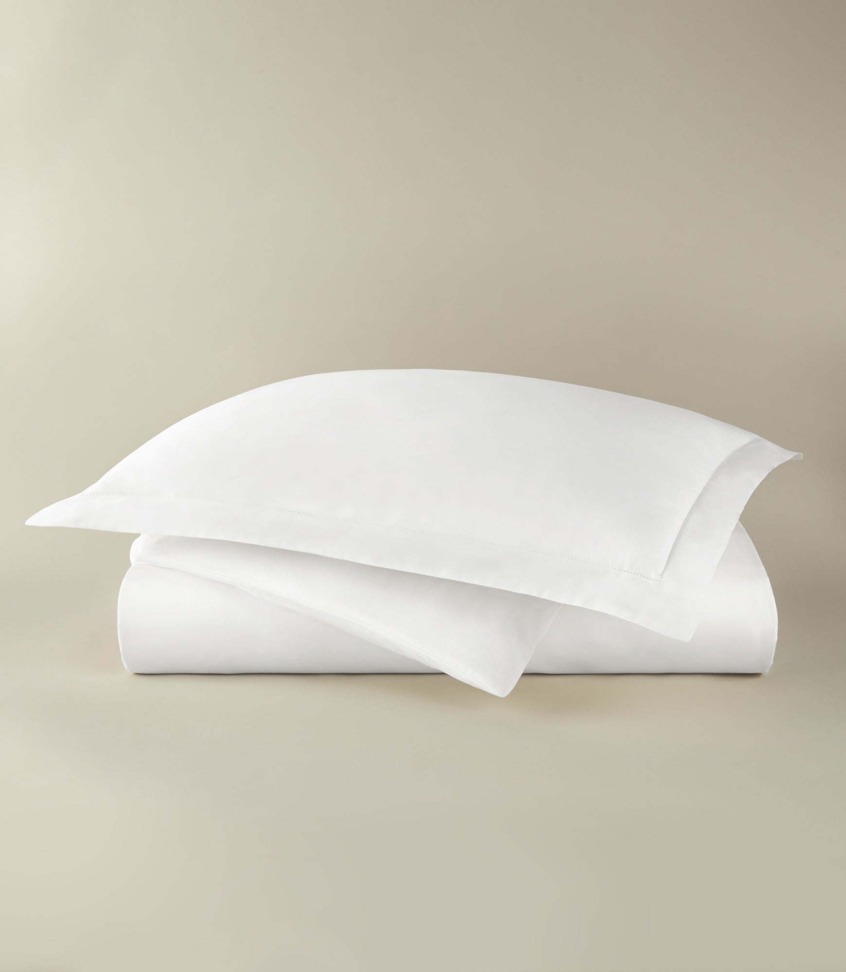 Clara Sateen Duvet Cover Set - Soft & Luxurious 100% Cotton Bedding - Queen Size (Includes Duvet Cover & Pillowcases) - Perfect for Master Bedroom, Guest Room & Hotel Stays