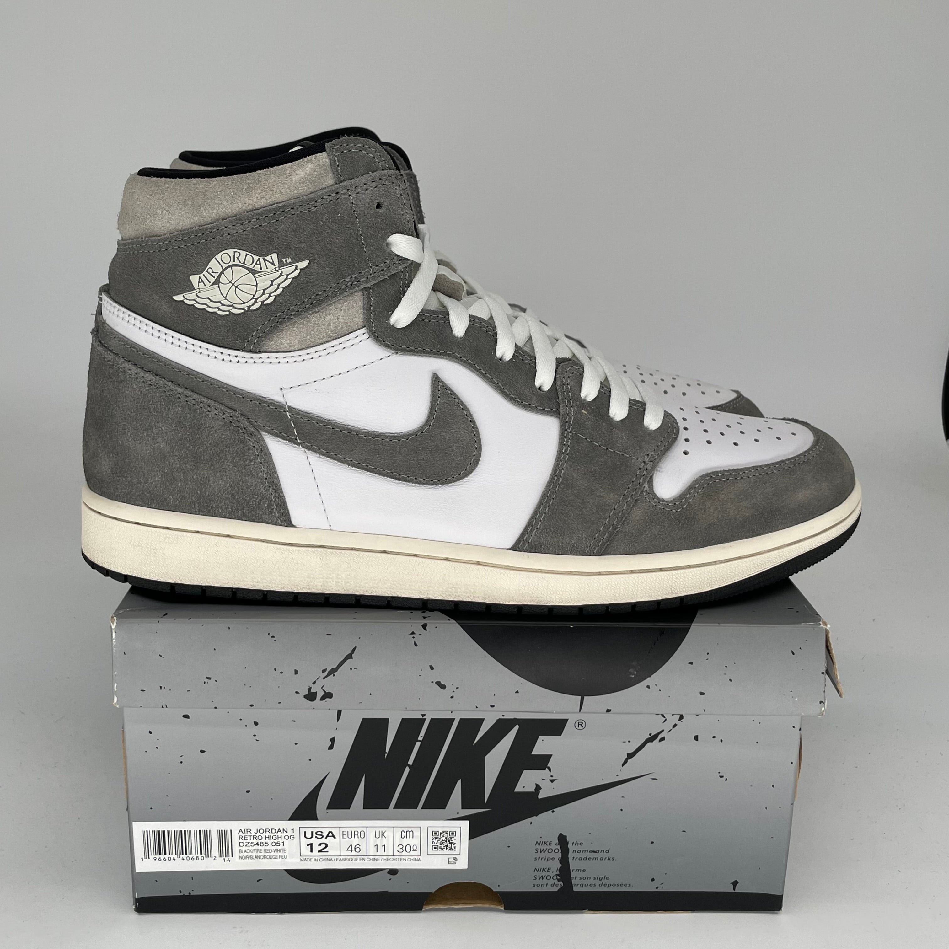 Original Air Jordan 1 Washed Black Men's Basketball Shoes Size 12 (DZ5485-051) - Retro High-Top Sneakers for Casual Wear & Street Style