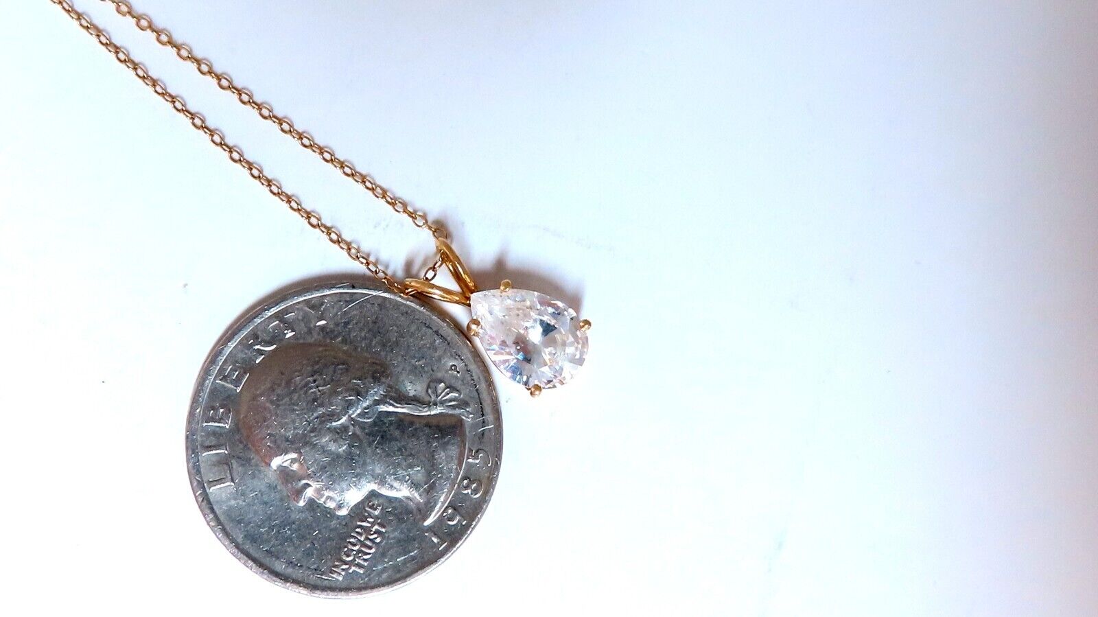 3 Carat Pear Cut Cubic Zirconia Solitaire Necklace in 14K Gold - Perfect for Weddings, Anniversaries & Special Occasions