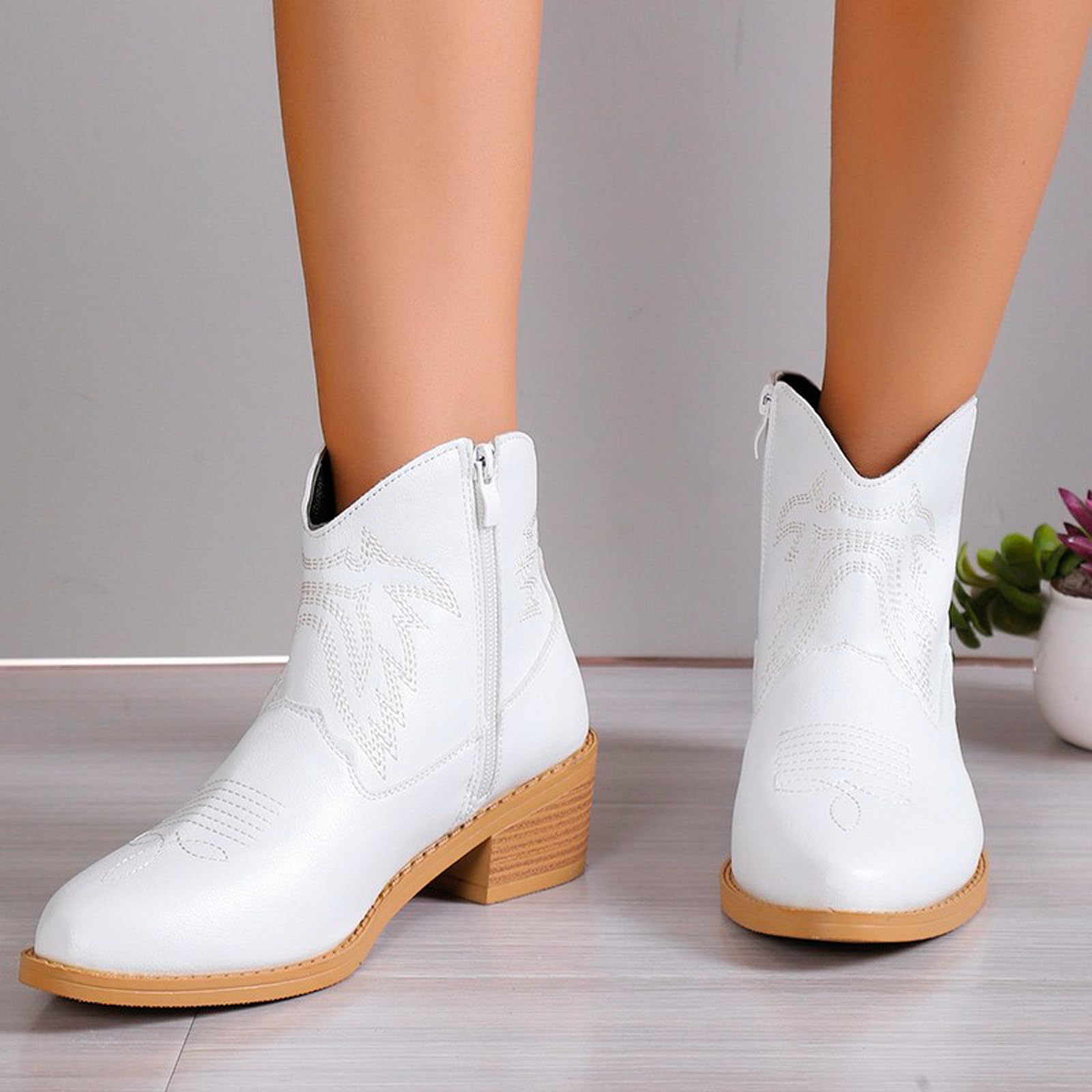 **Women's Cowgirl Boots - Fashion Print Arch Support Ankle Boots with Low Chunky Heel & Pointed Toe | Casual Western Style for Everyday Wear, Country Music Festivals & Rodeo Events**