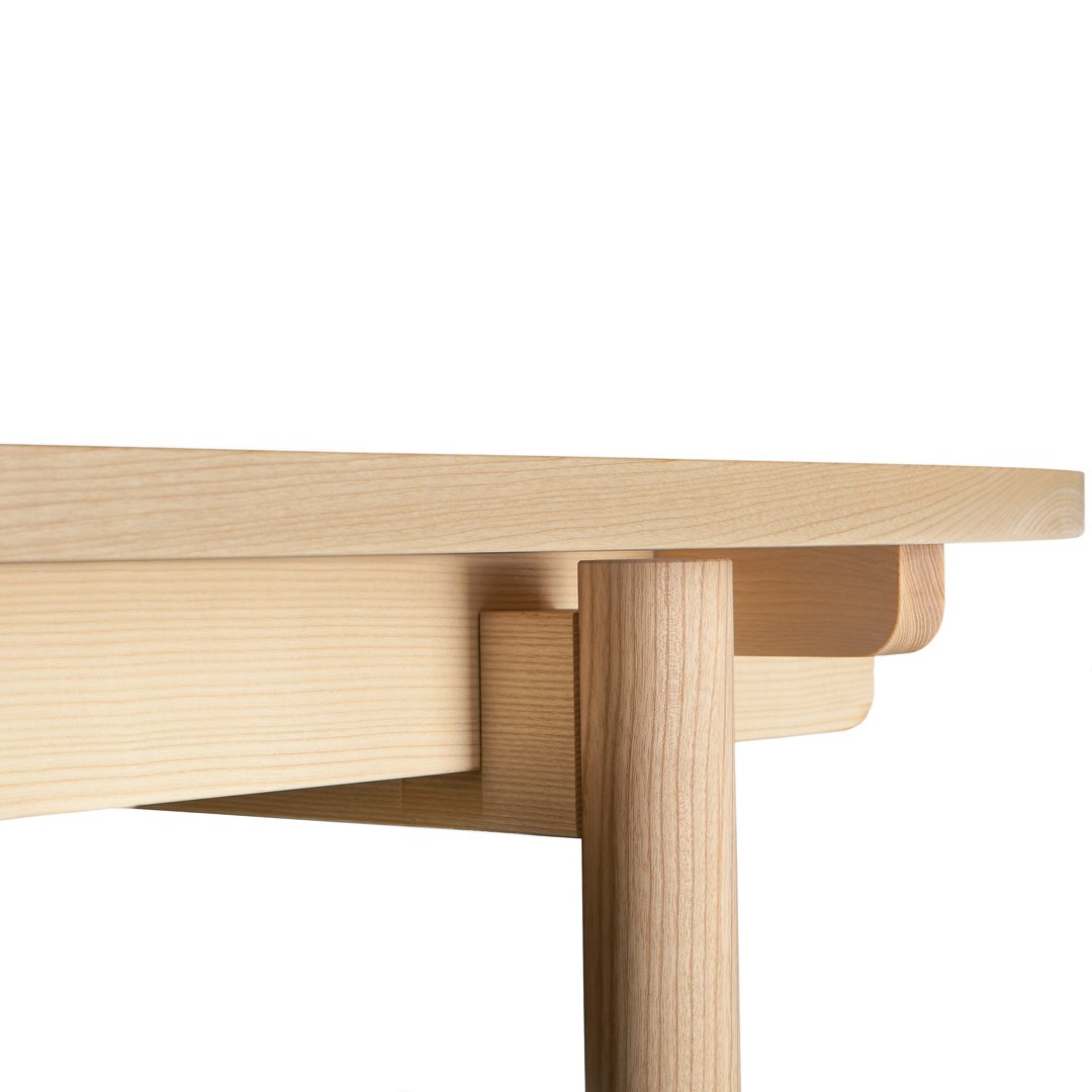 Stylish Oval Dining Table - Modern & Durable for Home, Kitchen, or Office | Perfect for Family Gatherings & Dinner Parties