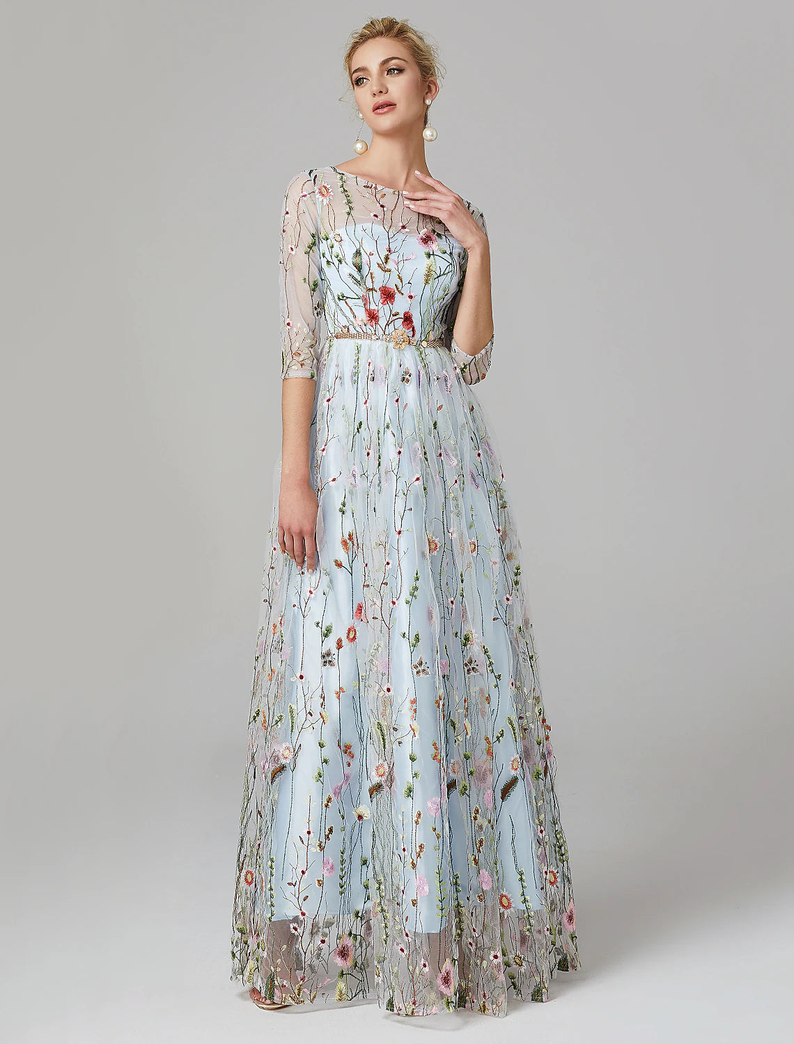 Elegant A-Line Evening Gown with 3/4 Sleeves & Lace Embroidery - Floor Length Formal Dress for Holiday Parties, Prom, Wedding & Special Occasions