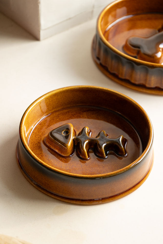 Premium Ceramic Cat Bowl - Non-Tip, Non-Slip Pet Food Dish for Cats - Perfect for Wet & Dry Food, Water - Ideal for Home, Kitchen, or Travel Use
