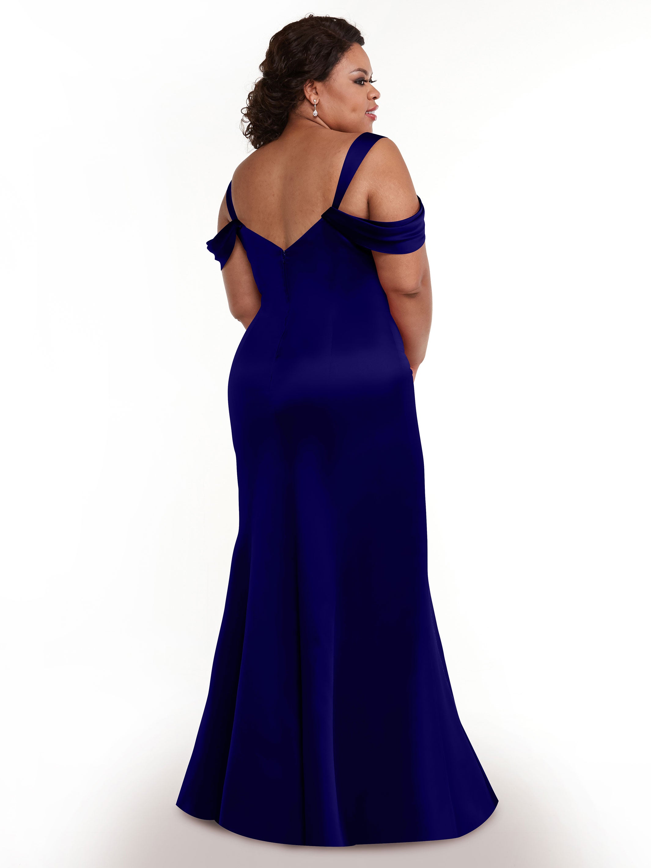 Elegant 80151 Fitted Satin Bridesmaid Dress with Off-The-Shoulder Sleeves - Perfect for Weddings, Formal Events & Special Occasions