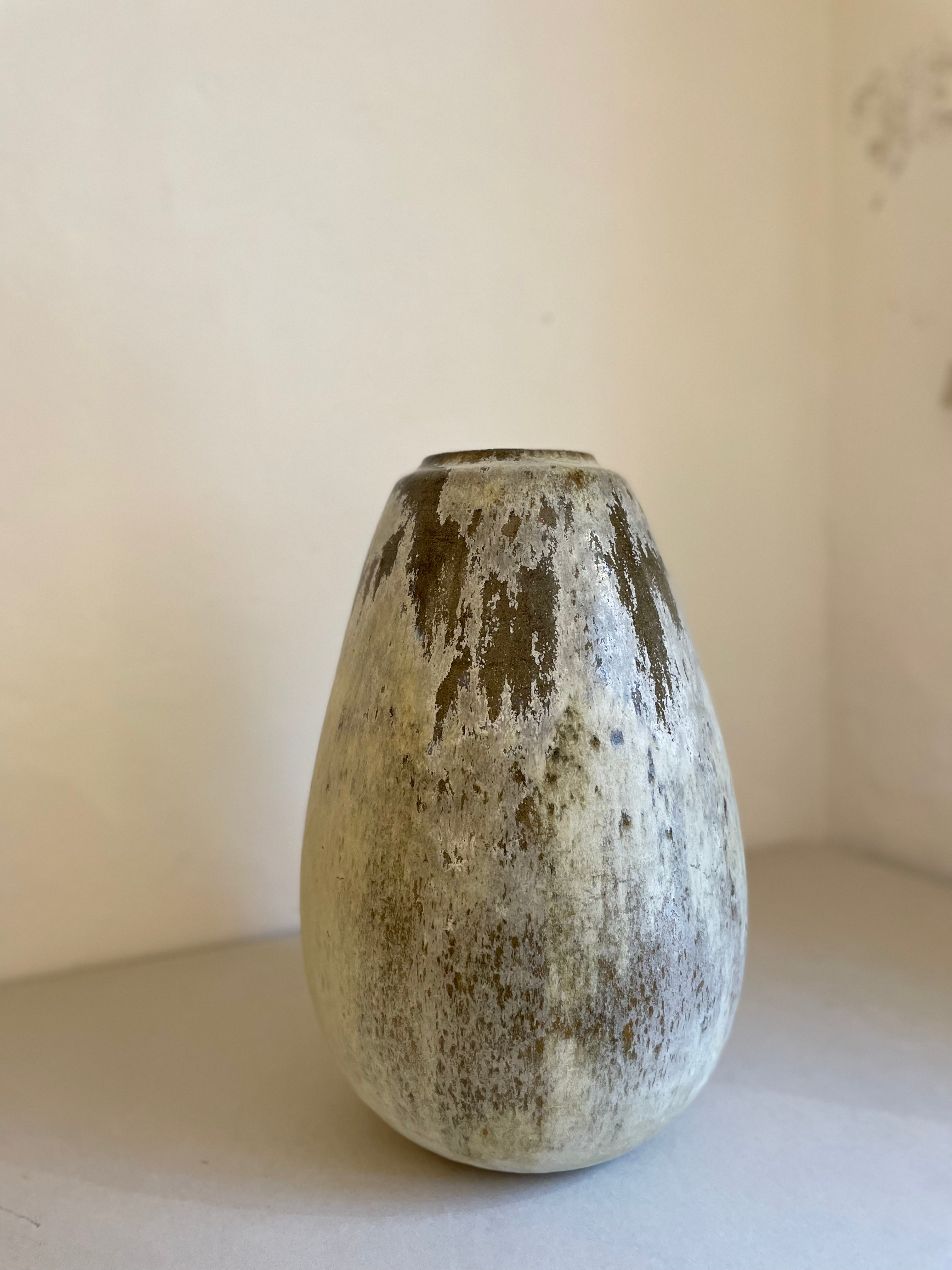Aage Würtz Handmade Ceramic Vase - Elegant Home Decor for Living Room, Dining Table & Wedding Centerpieces - Store Pickup Only