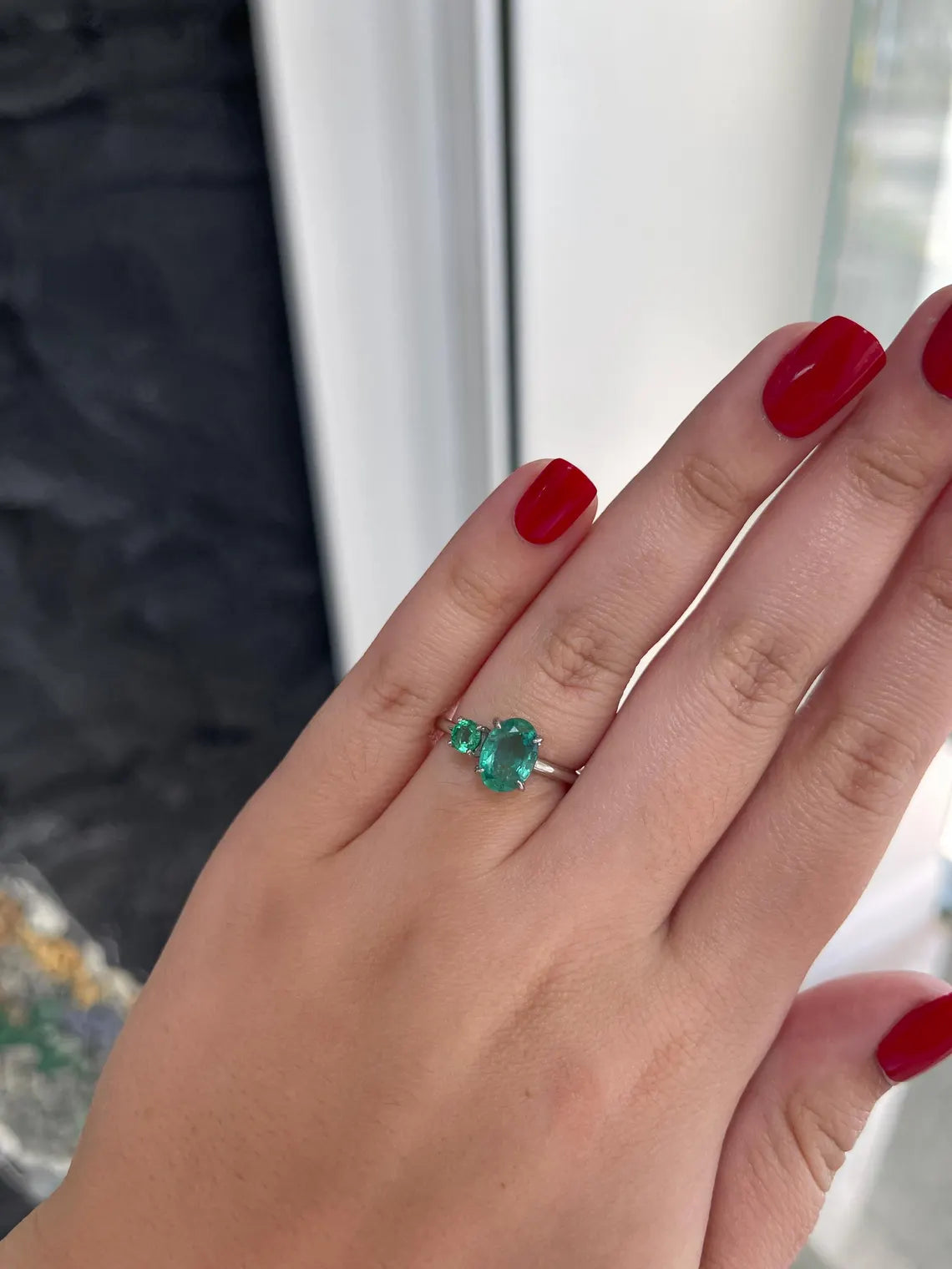 2.40 Carat Natural Emerald Toi et Moi Ring with Oval & Round Cut Gemstones - Perfect for Engagement, Anniversary & Romantic Gifts