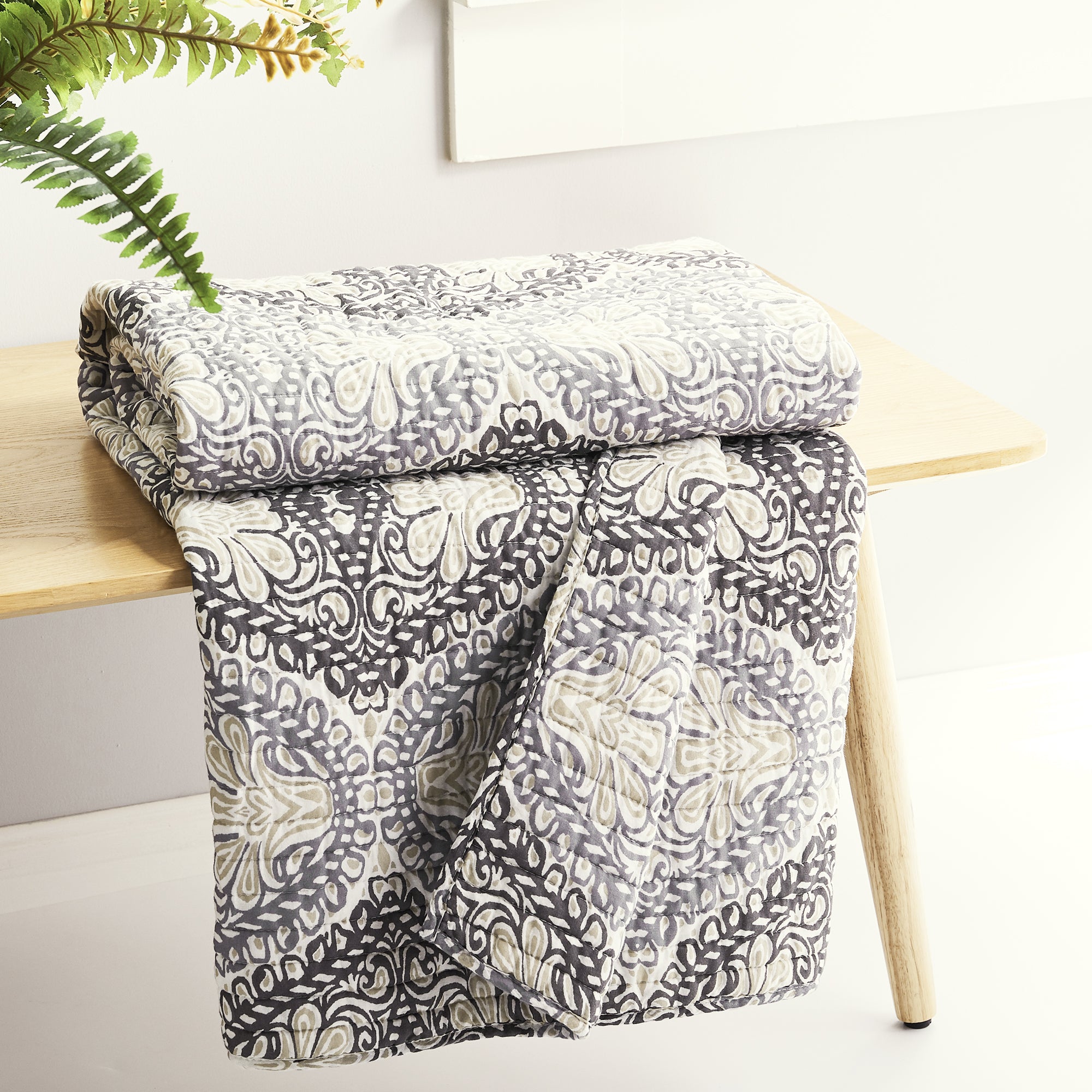 Cozy Trevino Quilted Throw Blanket - Soft Lightweight Decorative Couch Throw for Living Room, Bed, Sofa - Perfect for Winter, Gifts & Home Decor