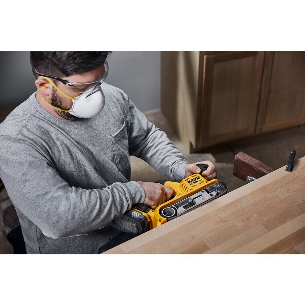 DEWALT DCW220B 20V MAX XR Brushless Cordless Belt Sander (Tool Only) - Perfect for Woodworking, Sanding Floors & DIY Projects