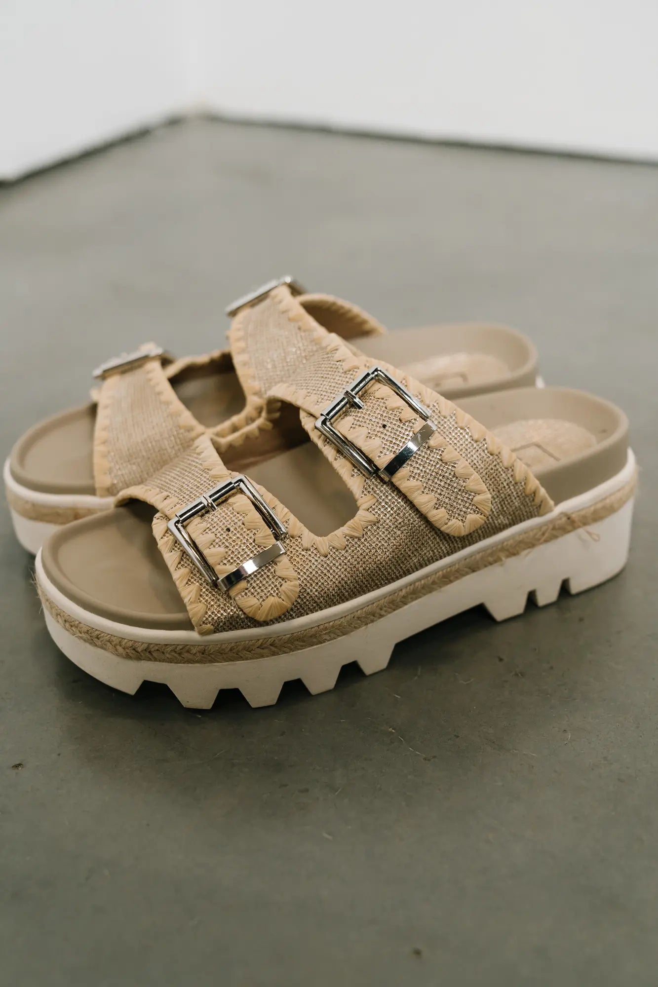 Laura Women's Gold Woven Sandals - Comfortable Summer Beach Flip Flops for Outdoor Walking & Vacation