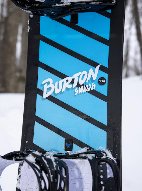 Burton Junior's Smalls Snowboard 2025 - Kids & Youth Snowboard for Beginners | Lightweight & Durable for Snowboarding Lessons, Park Rides & Family Winter Vacations
