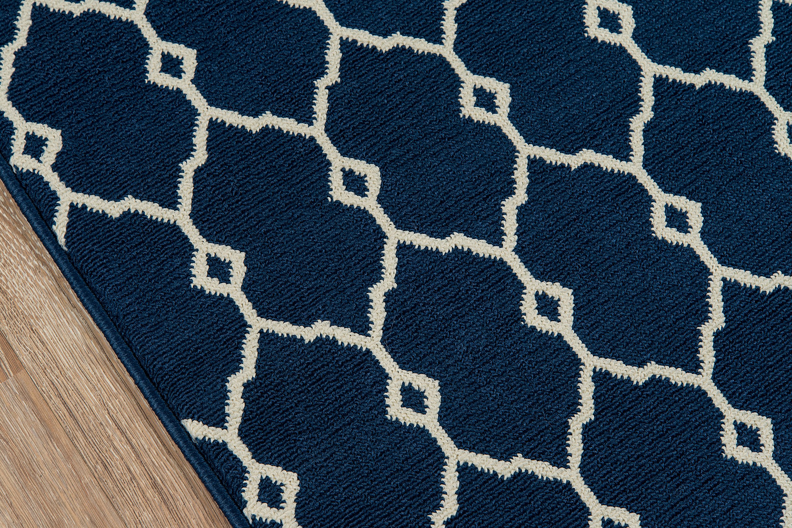 Momeni Baja Collection Contemporary Indoor Outdoor Area Rug - UV Protected, Fade Resistant, Easy to Clean - 6'7