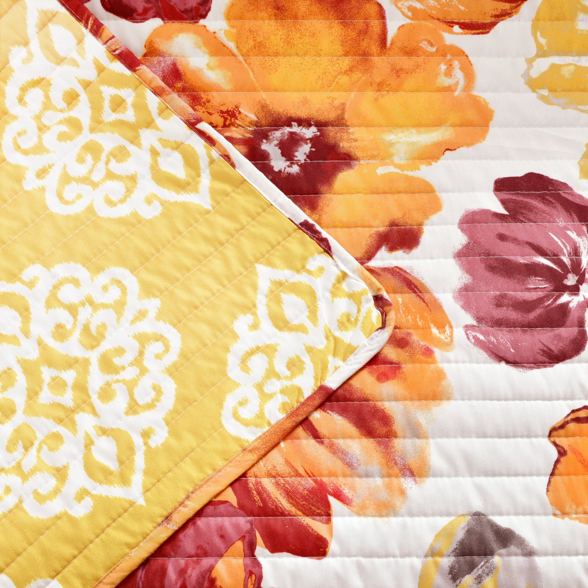 Leah Throw Blanket - Soft & Cozy Knit Throw for Couch, Bed, or Sofa - Perfect for Home Decor, Gifts, and Winter Warmth