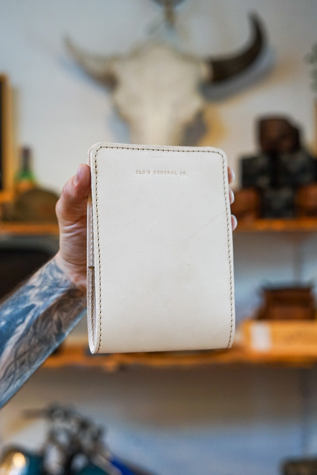 Premium Golf Scorecard & Yardage Book Holder - Genuine Vegetable Tanned Leather - Perfect for Golf Tournaments & Course Management
