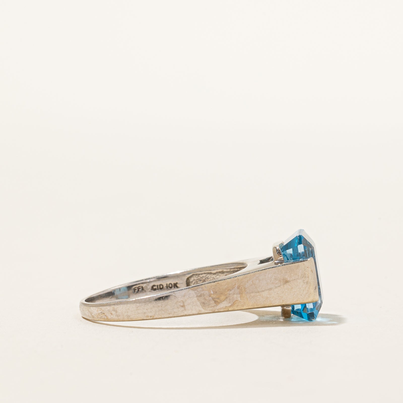 Blue Topaz Ring for Women - 3.80 Carat Genuine Stone, Size 8.25, Sterling Silver Jewelry - Perfect for Engagement, Anniversary & Birthday Gifts