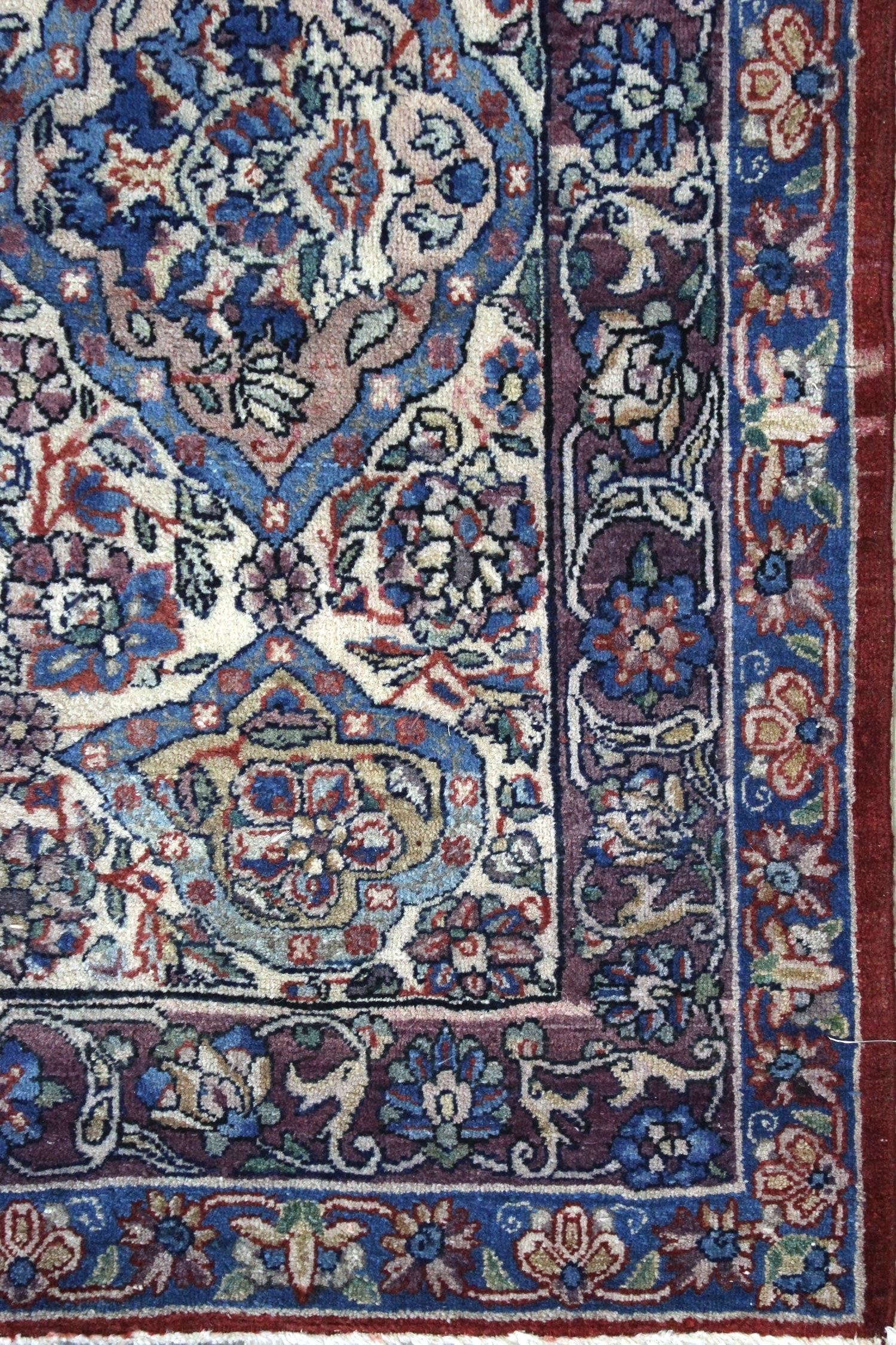 Handwoven Antique Yezd Traditional Persian Rug JF8660 - Perfect for Living Room, Bedroom & Home Decor