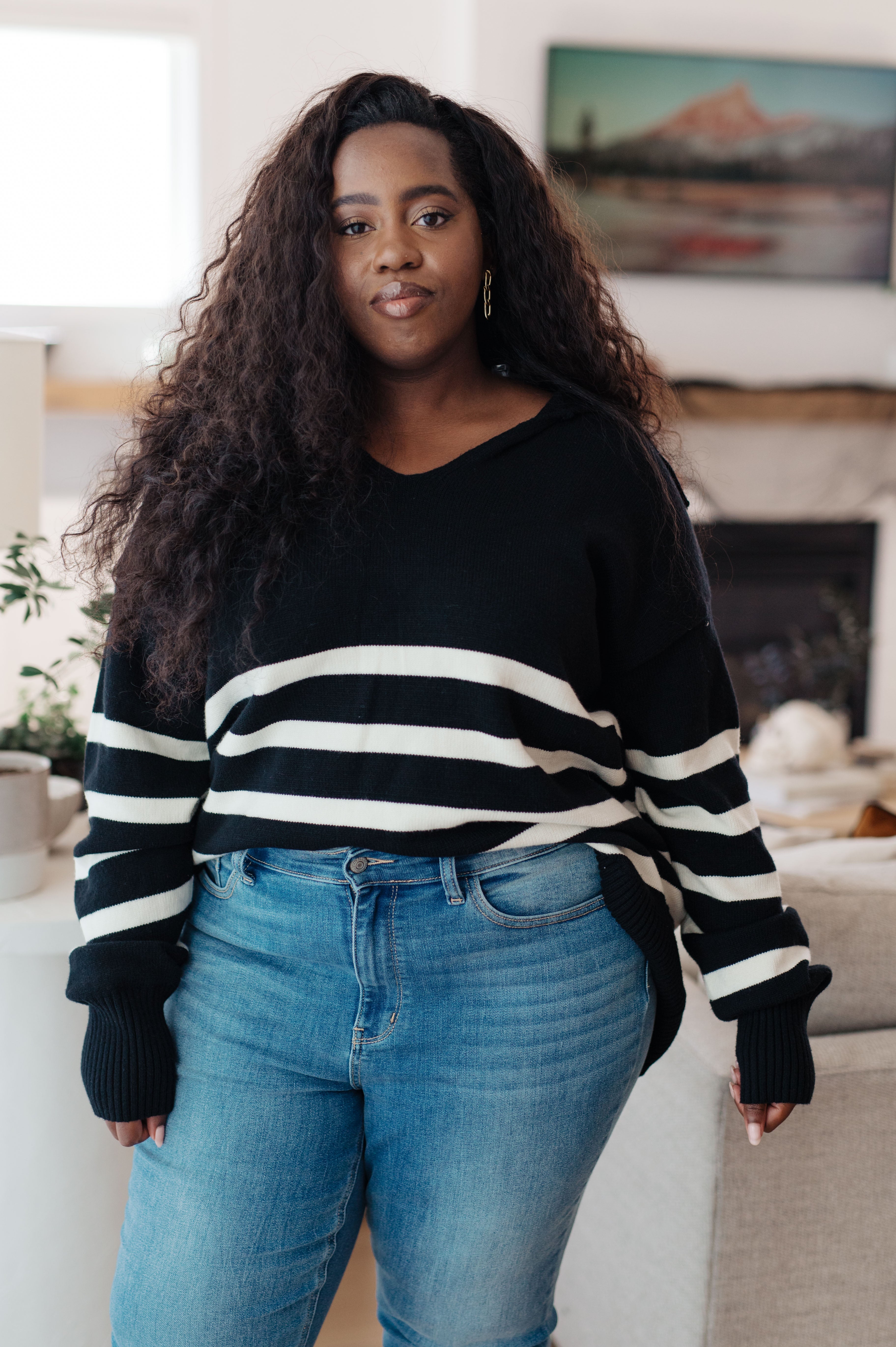 Stylish Striped Sweater for Women & Men | Cozy & Trendy Pullover | Perfect for Fall & Winter Outfits | Casual, Office & Date Night Wear