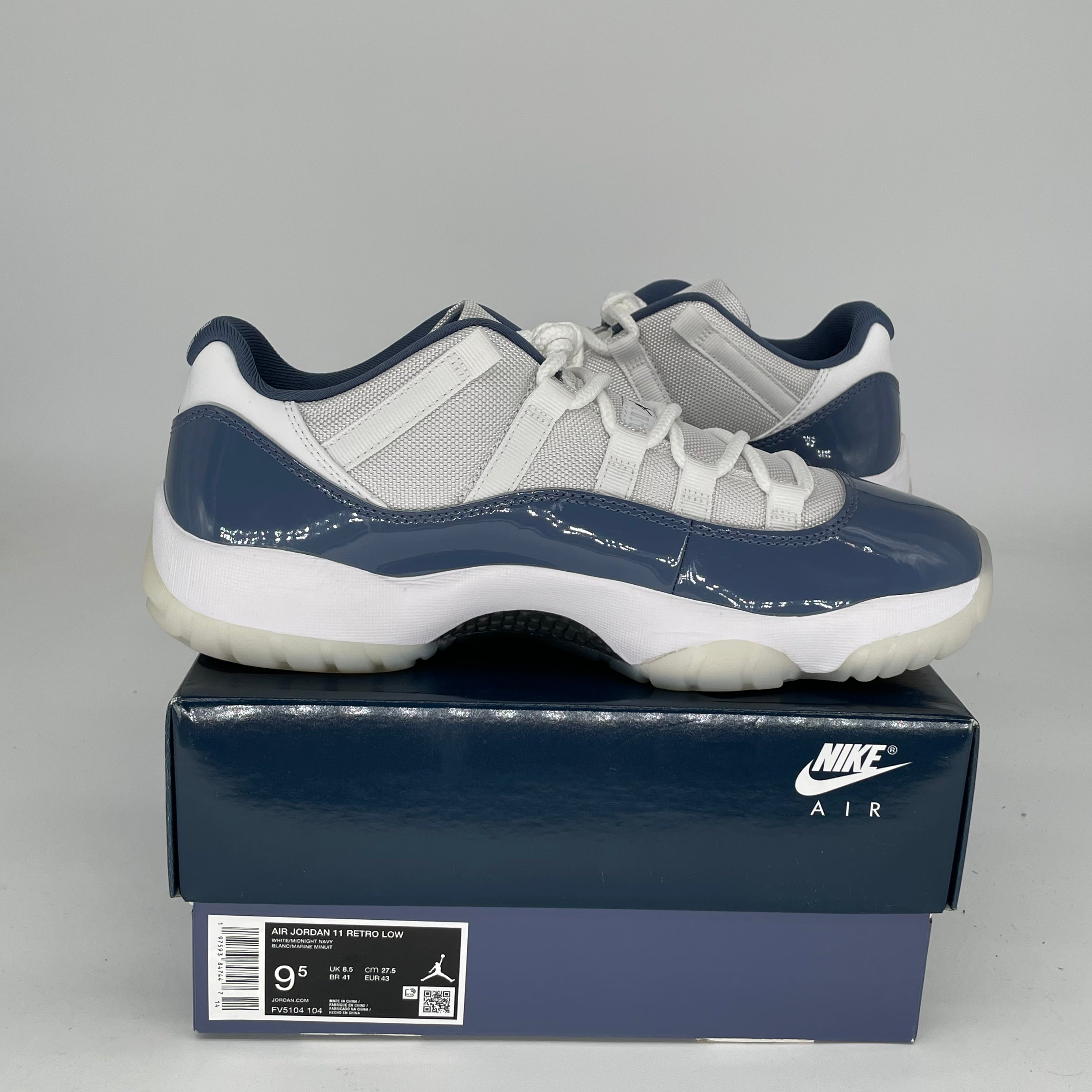 **Air Jordan 11 Low Diffused Blue Men's Basketball Shoes - Size 9.5 (FV5104-104) | Retro Sneakers for Casual Wear & Street Style**