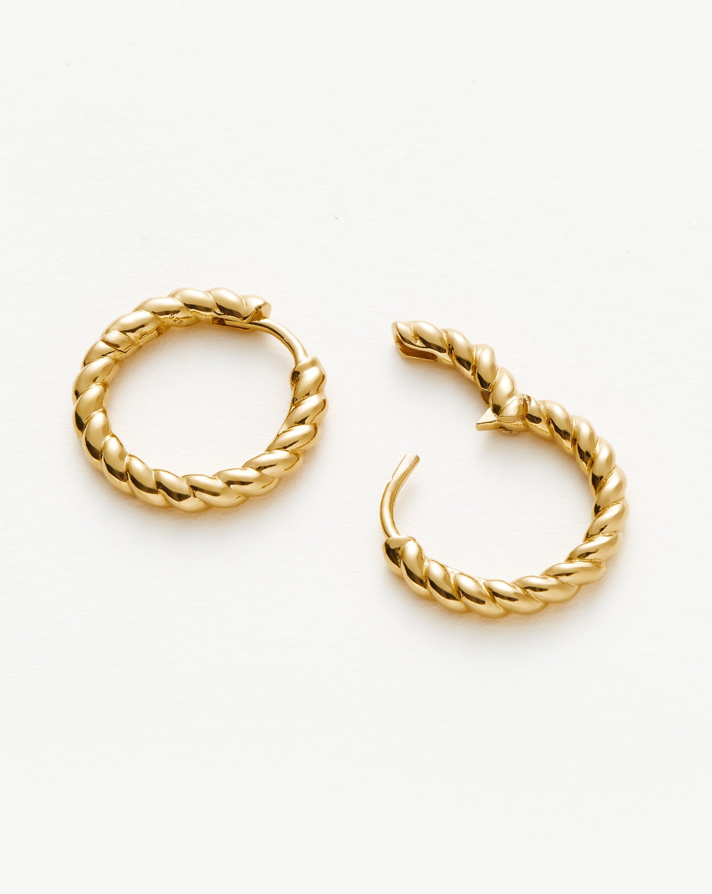 Twisted Helical Small Hoop Earrings - 18k Gold Vermeil Dainty Earrings for Women | Everyday Wear, Date Night & Special Occasions