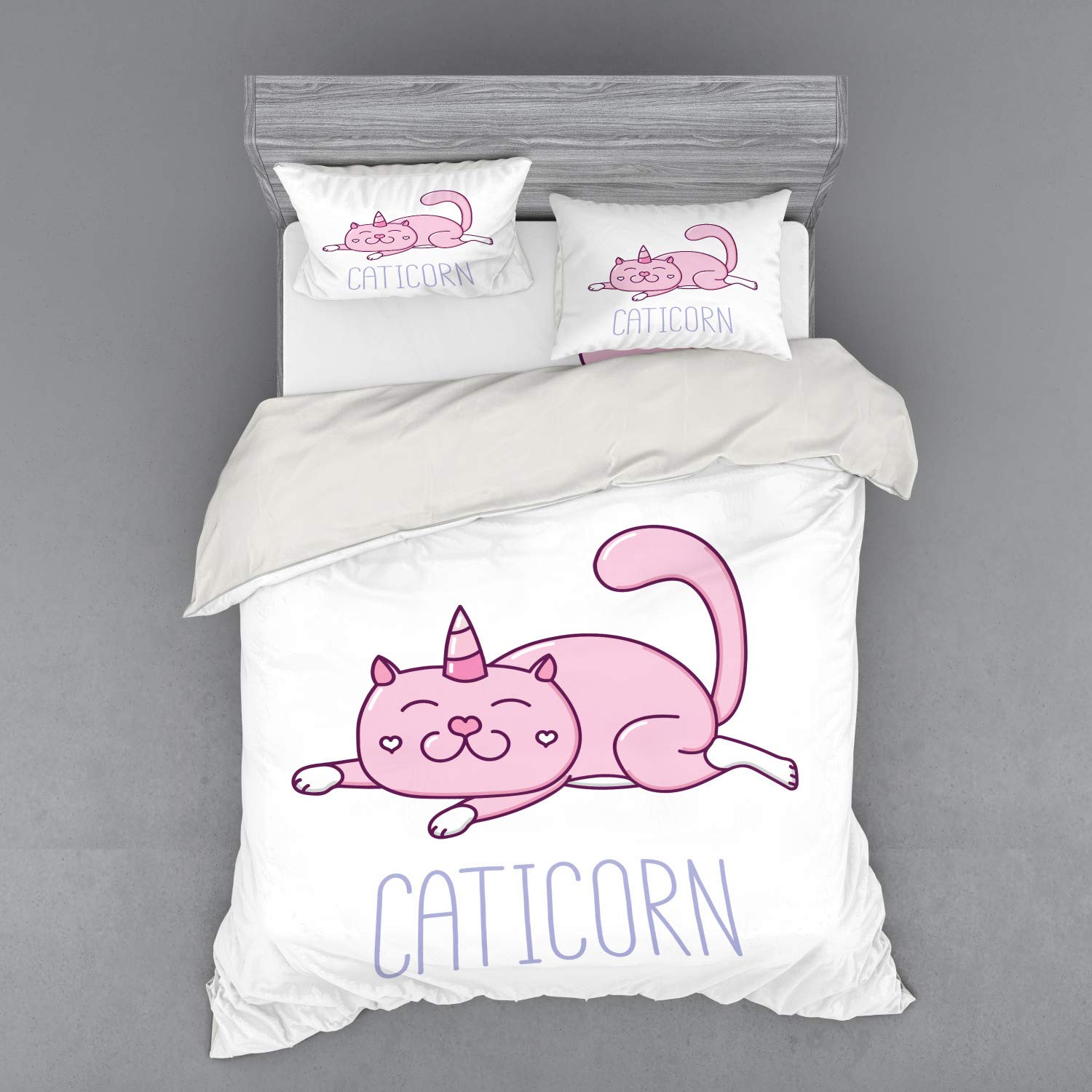 Ambesonne Unicorn Cat Bedding Set - 4 Piece Queen Size Duvet Cover with Shams & Fitted Sheet, Pink Lilac White, Caticorn Cartoon Design for Kids & Teens Bedroom Decor | Perfect for Fantasy Themed Rooms & Gift Ideas