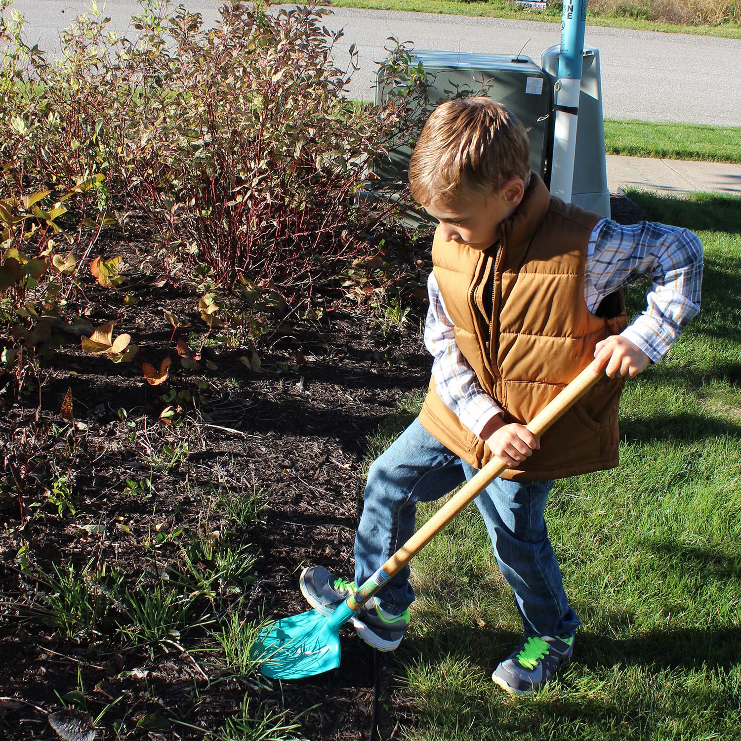 **Little Diggers Kids Garden Tool Set – 4-Piece Child-Safe Gardening Tools for Toddlers – Durable & Fun Outdoor Play Set – Perfect for Backyard, Sandbox & Planting Activities**