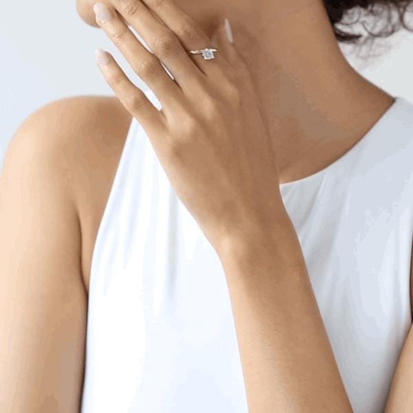 Elegant Lozenge Slant Ring - Geometric Fashion Jewelry for Women, Perfect for Everyday Wear, Parties & Special Occasions
