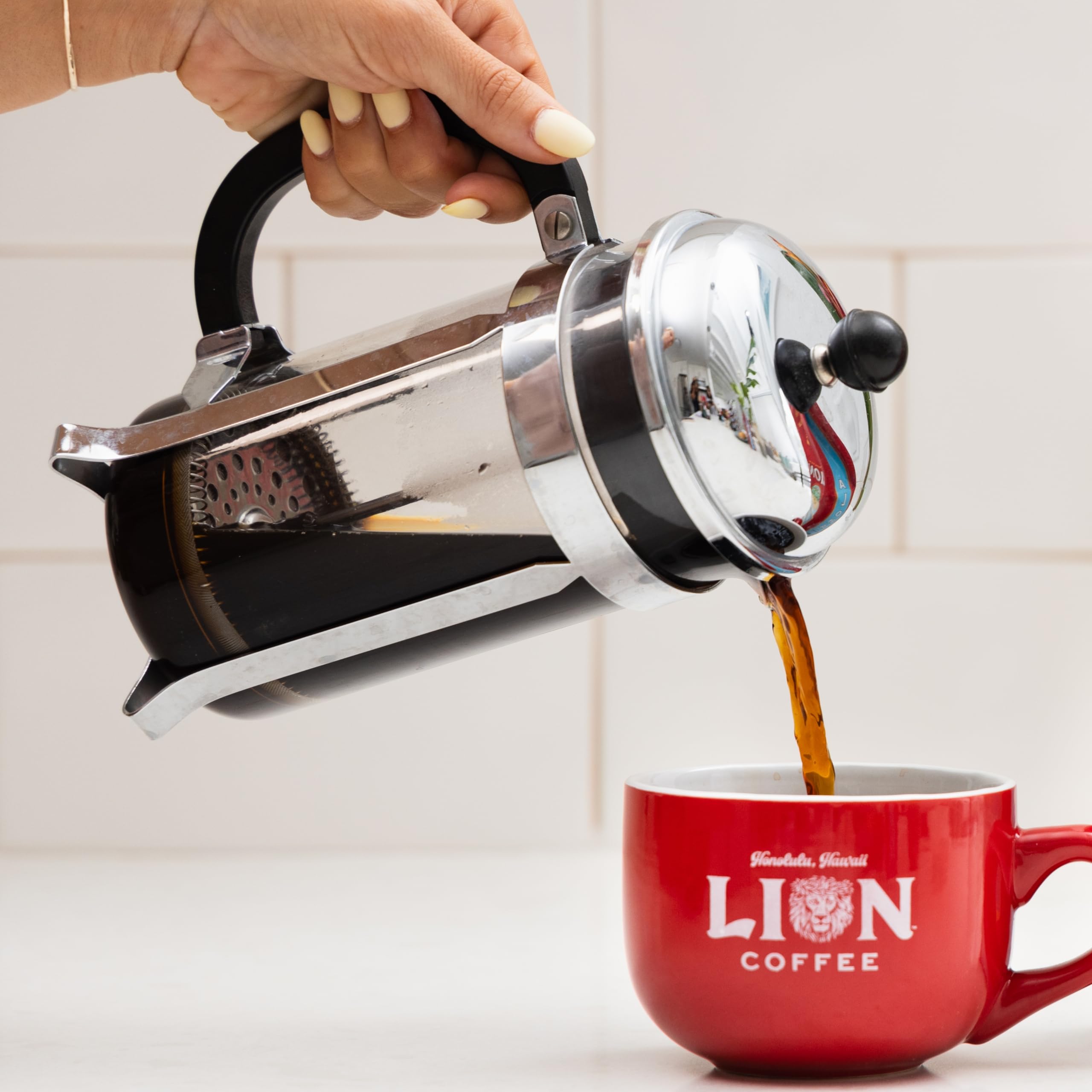 Premium Light Roast Arabica Coffee Beans - Lion Coffee Toasted Coconut Flavor, 10oz Bag - Perfect for Breakfast, Office & Hawaiian-Themed Parties