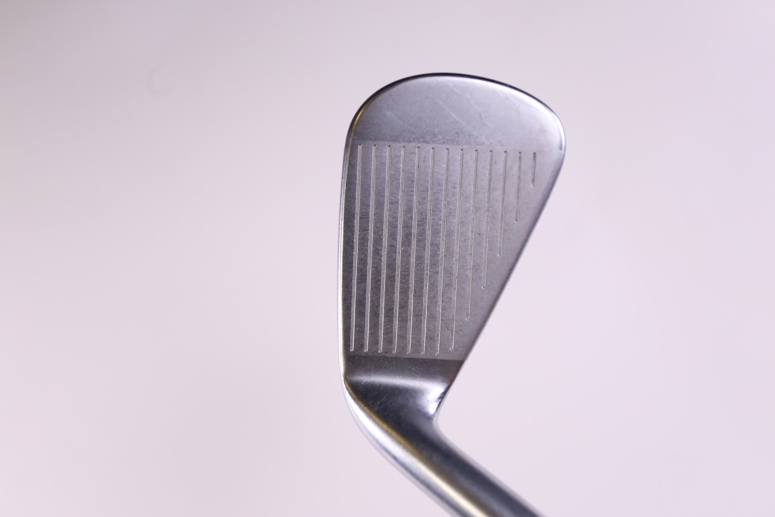 Used Callaway Apex CF16 6 Iron Right Handed Regular Flex Golf Club - Perfect for Practice & Replacement
