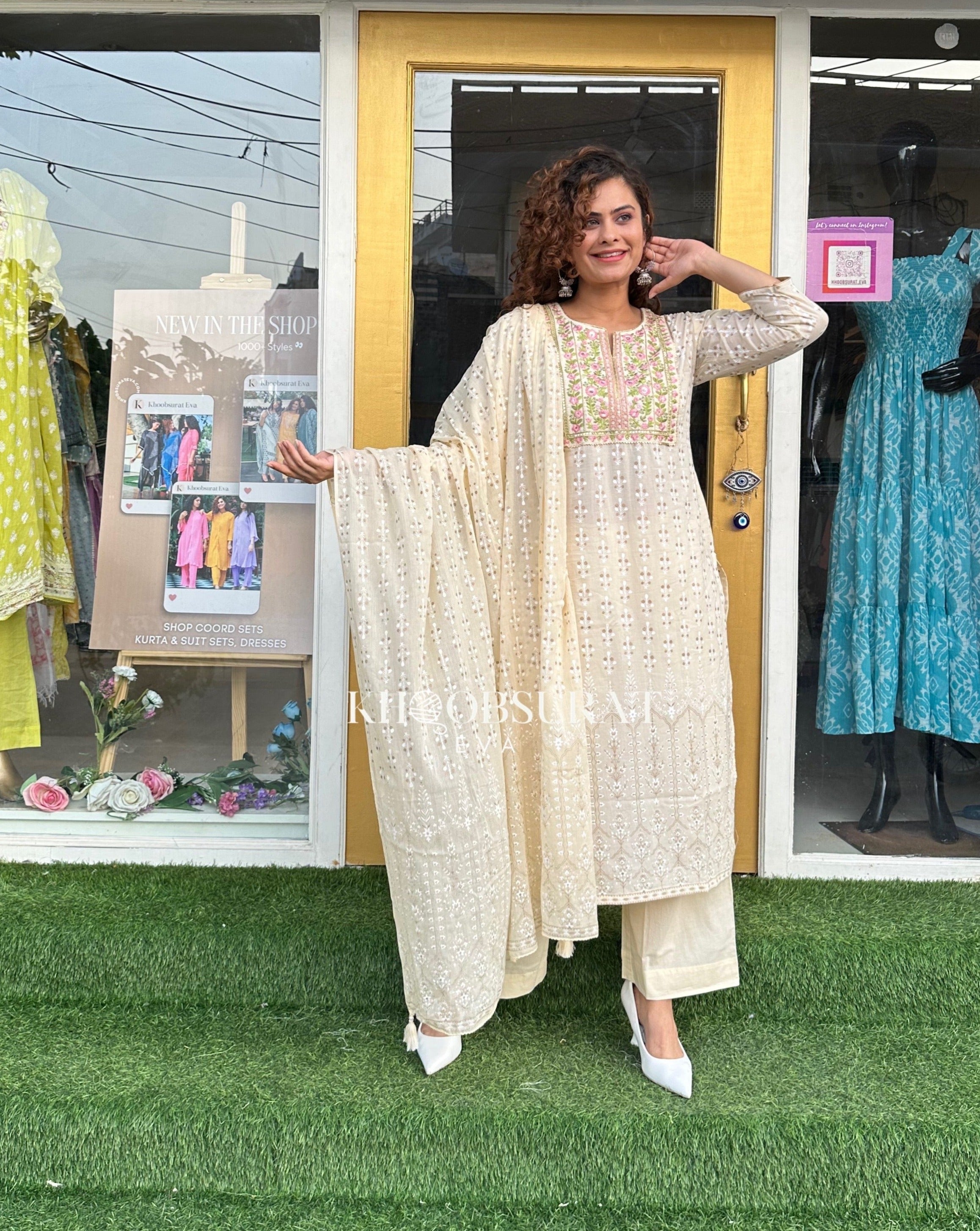 Tanishka Cream Embroidered Kurta Suit Set for Women | Traditional Indian Ethnic Wear | Perfect for Festivals, Weddings & Special Occasions