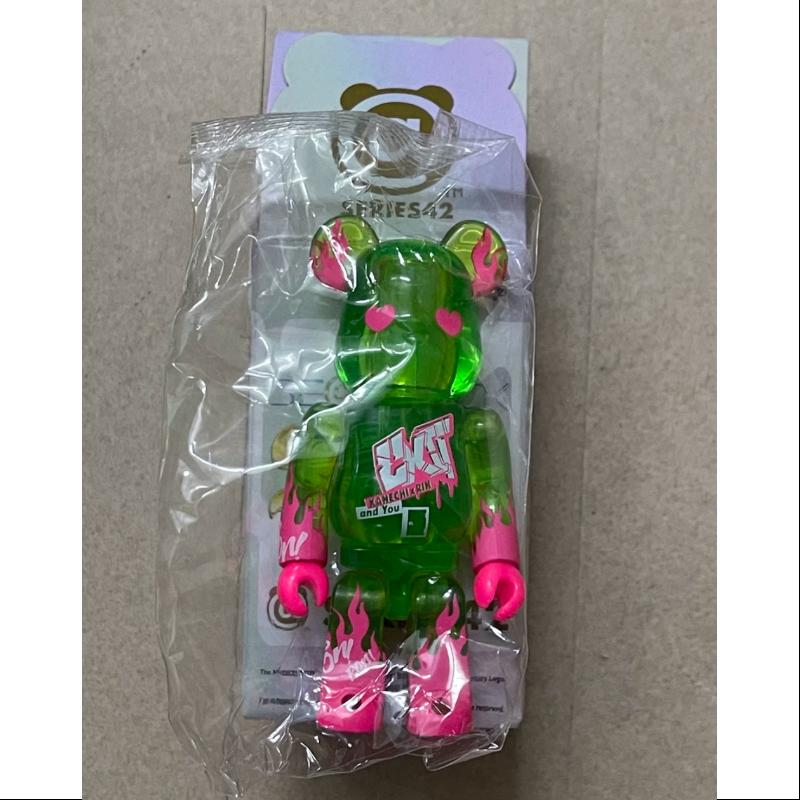 Bearbrick Series 42 ARTIST EXIT 100% Collectible Figure - Limited Edition Vinyl Art Toy for Display & Collection - Perfect for Home Decor, Office Display, and Gift for Art Enthusiasts