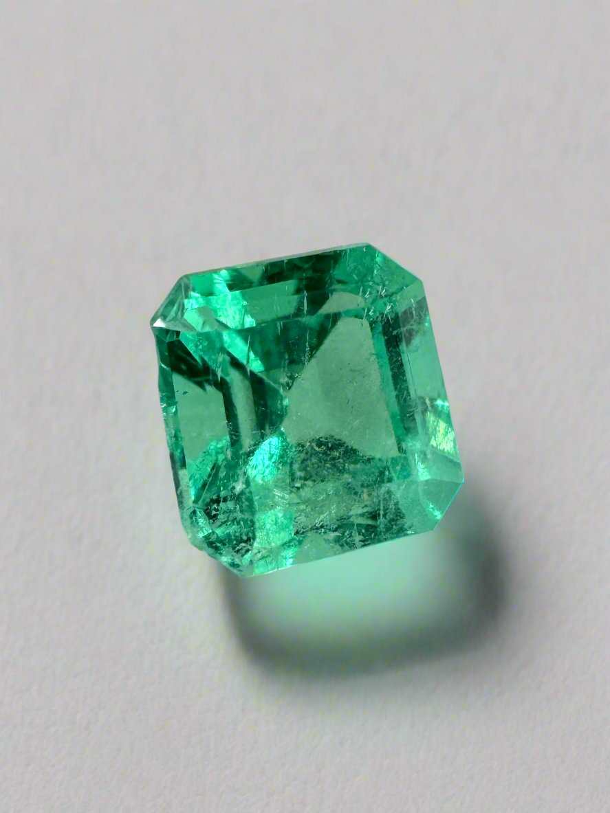 1.09 Carat 14K Gold 3 Stone Engagement Ring with Lab-Grown Diamonds & Natural Colombian Emerald - Classic Asscher Cut for Women - Perfect for Proposals, Anniversaries, and Special Occasions