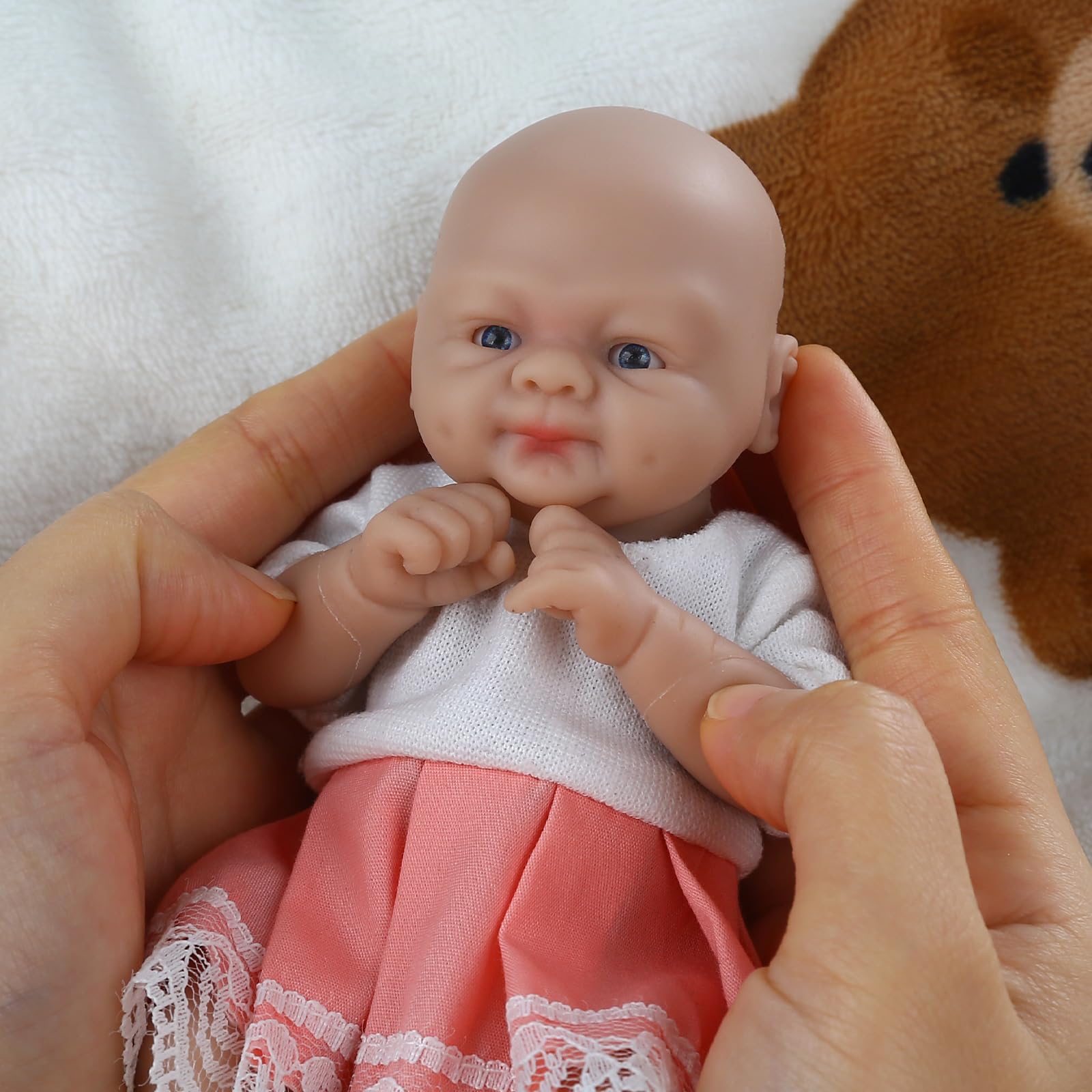 **IVITA 7 Inch Mini Reborn Baby Doll - Lifelike Solid Silicone Full Body Doll for Stress Relief, Kids & Collectors - Perfect Gift for Girls, Playtime & Display**