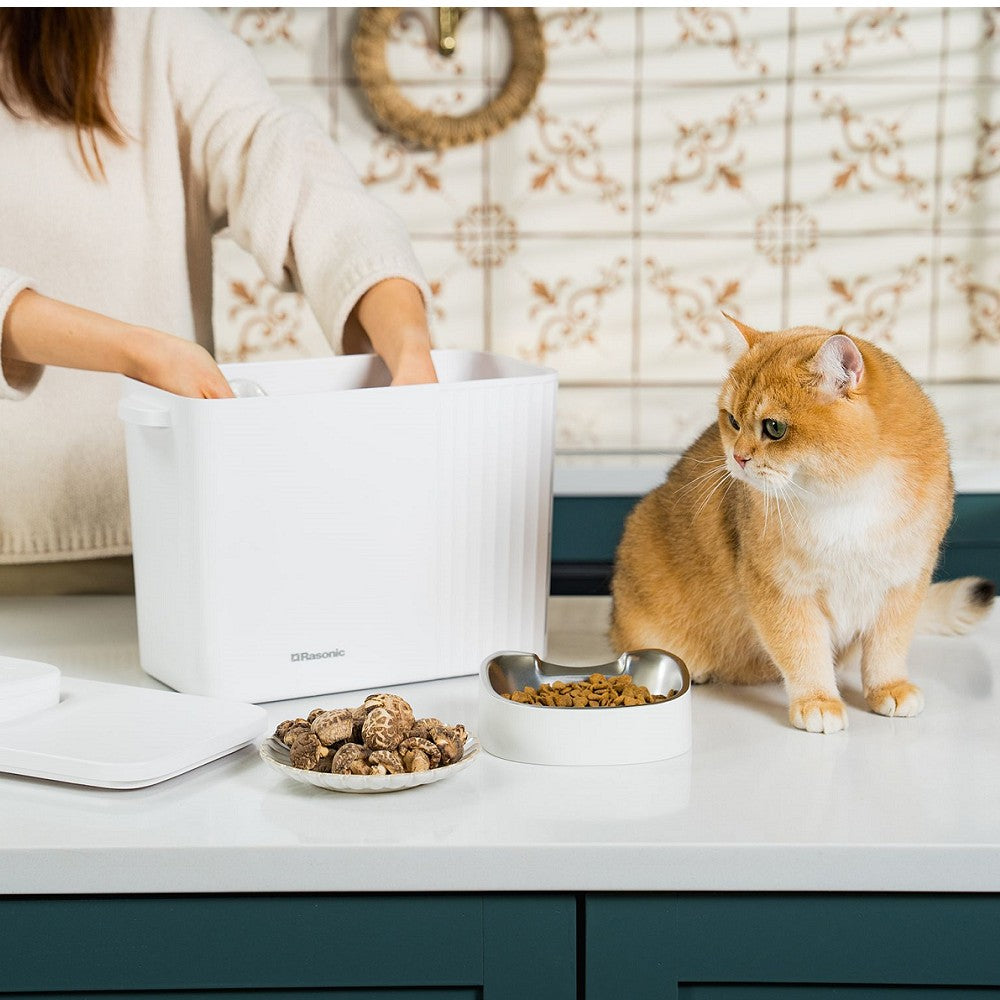 Best Cordless Vacuum Cleaner for Pet Hair - Portable Pet Food Storage Container - Perfect for Home, Car, and Travel Use