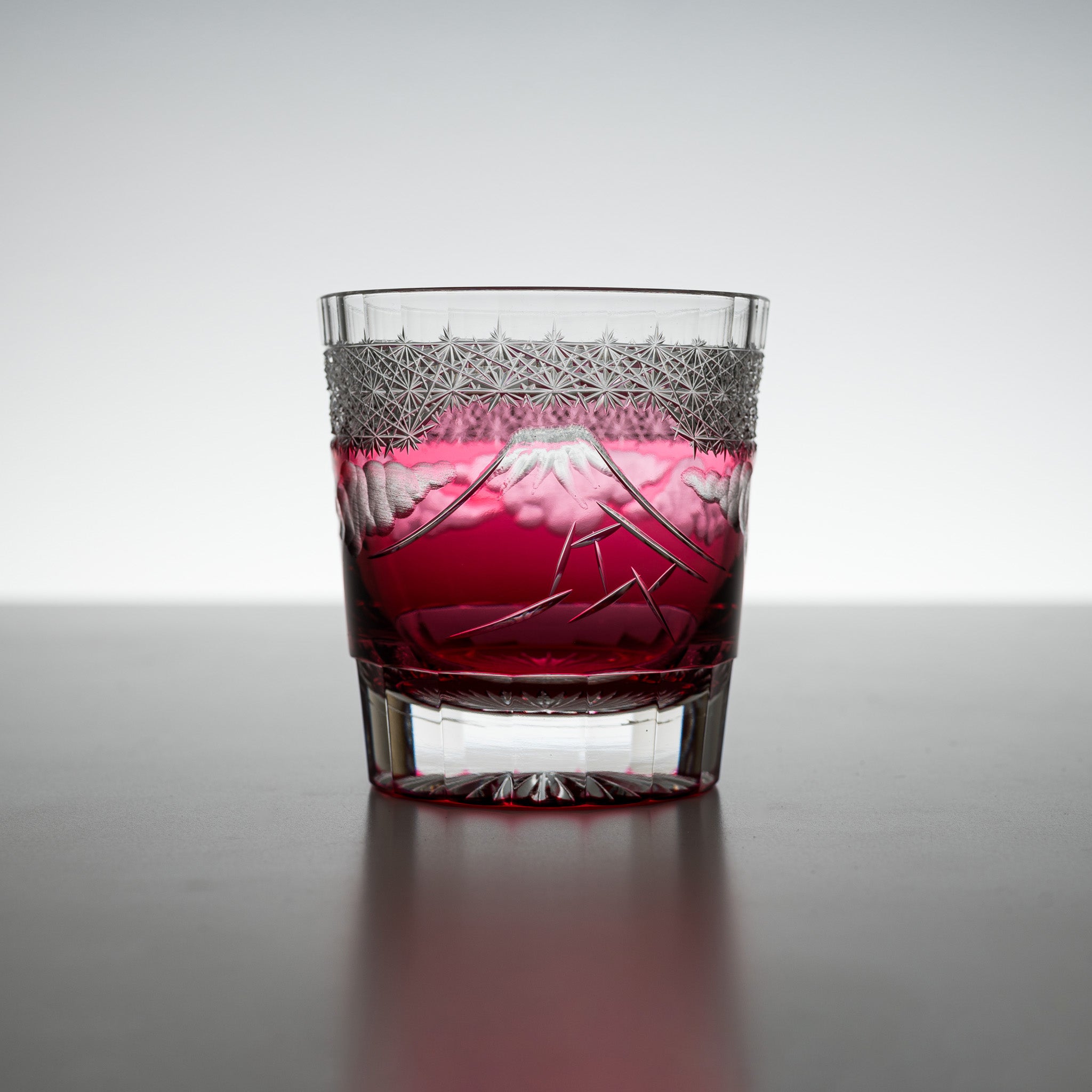 Yamada Crystal Glass Rock Glass with Mt Fuji Design - Elegant Red Whiskey Tumbler for Bourbon, Scotch & Cocktails - Perfect for Home Bar, Gifts & Party Decor