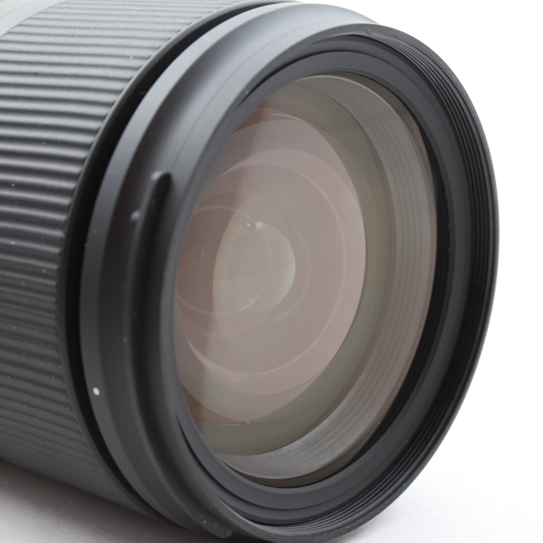 Tamron 17-70mm f/2.8 Di III-A VC RXD Lens for Sony E Mount - Like New Open Box - Perfect for Portrait, Travel & Street Photography