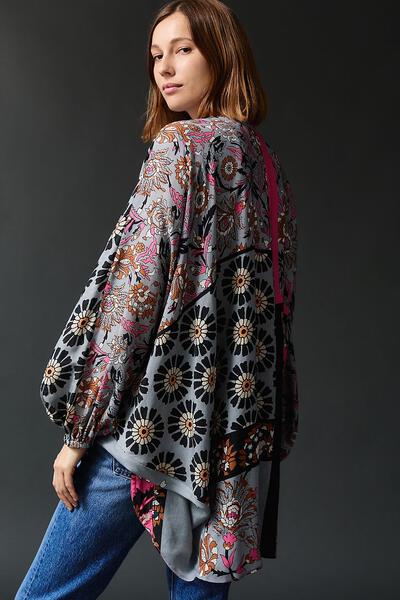 Abstract Floral Kimono Short Sleeve Robe - Lightweight Summer Cover Up for Women, Beachwear, Loungewear, and Boho Fashion
