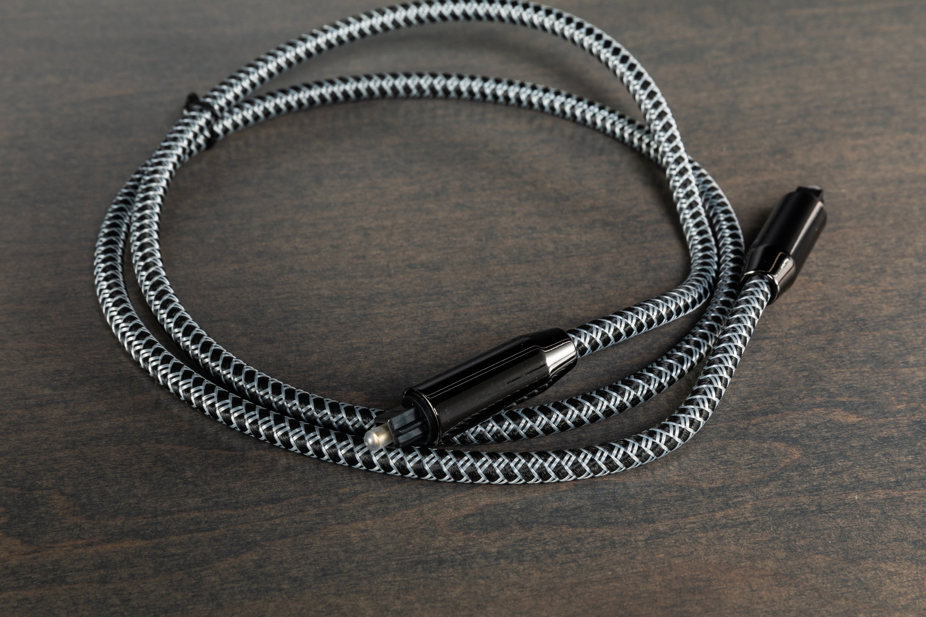 Velox Optical Toslink Audio Cable - High-Speed Digital Fiber Optic Cable for Home Theater, Soundbar, PS5, Xbox - Perfect for Crystal Clear Audio Transmission