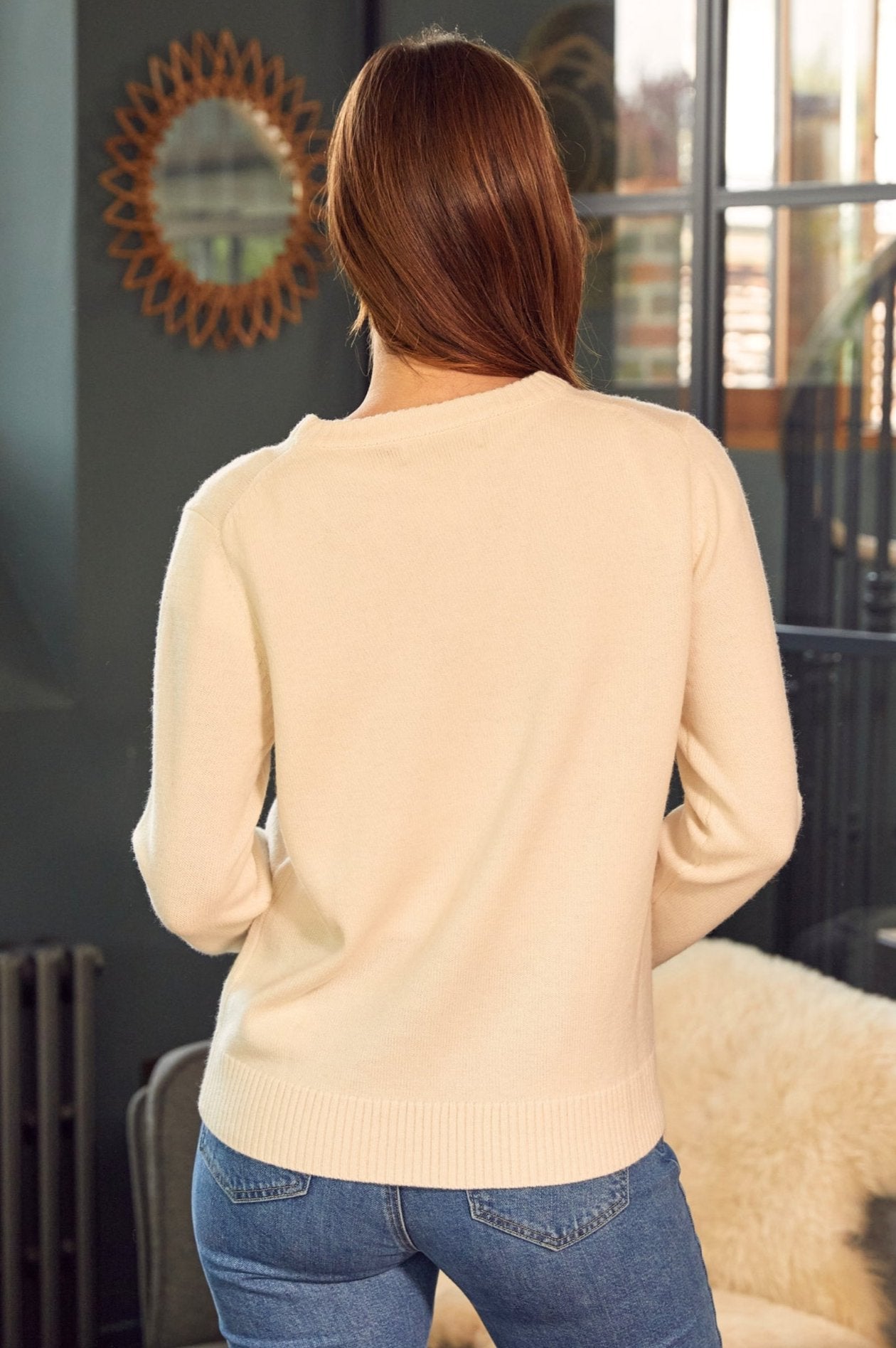 Premium Merino Wool Cali Jumper - Soft & Warm Women's Sweater in Cream/Navy | Cozy Winter Wear for Outdoor Activities & Casual Fashion