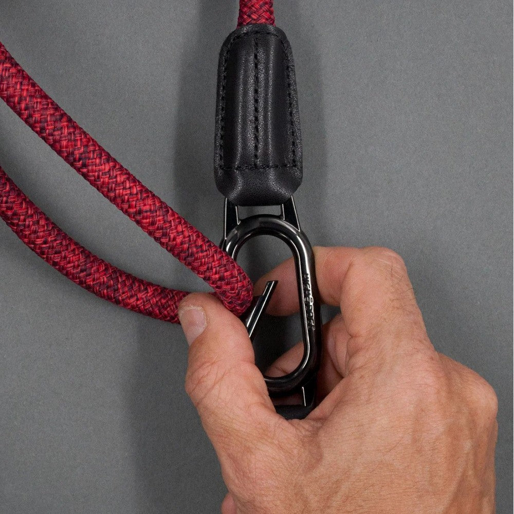 Metro Parking & Tether Leash - Secure Dog Leash for Urban Parking - Perfect for City Walks, Outdoor Dining & Public Transportation