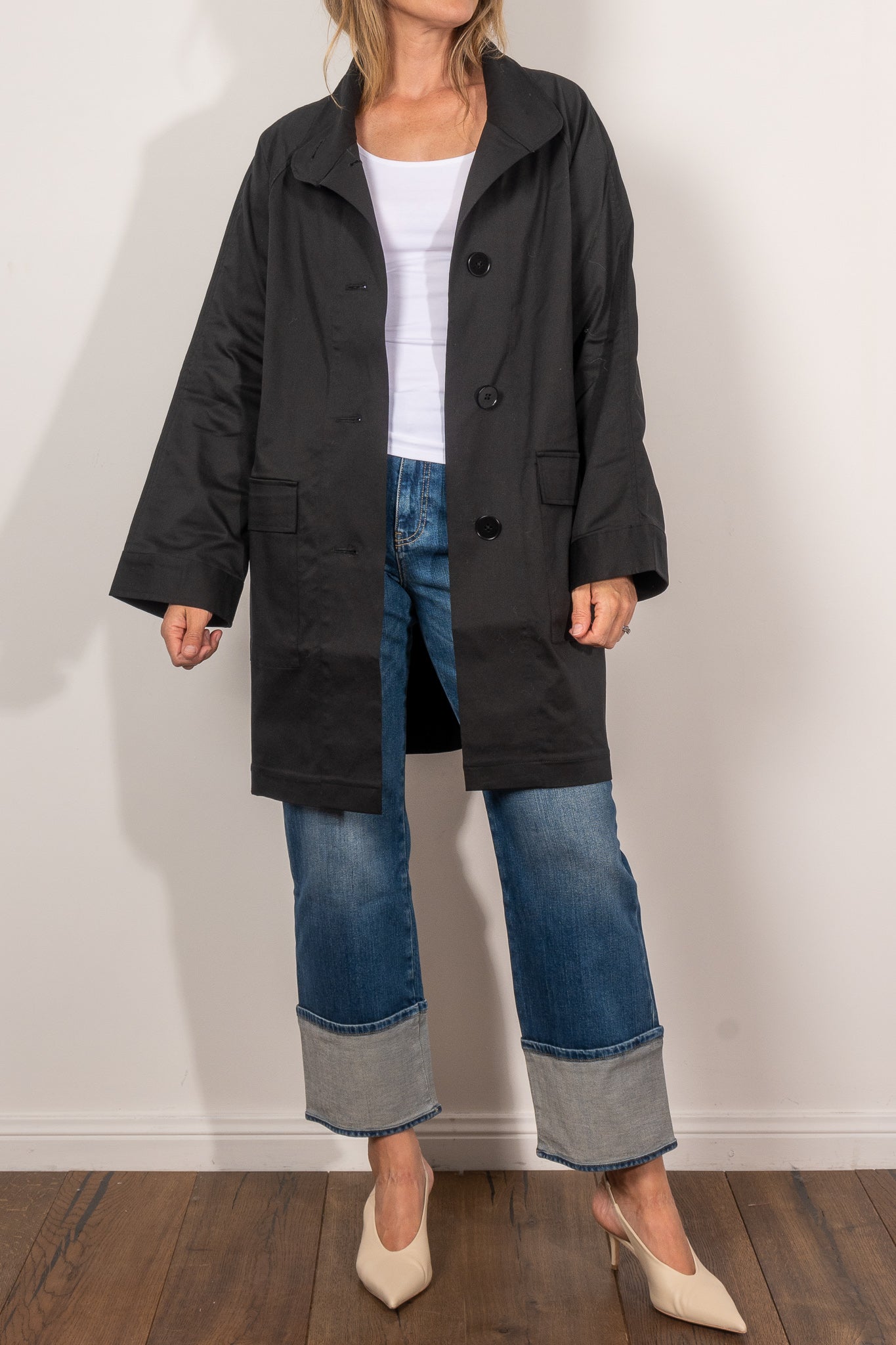 ELK Noorden Waterproof Winter Coat for Men & Women - Insulated Parka with Hood for Extreme Cold Weather - Perfect for Skiing, Snowboarding & Outdoor Adventures