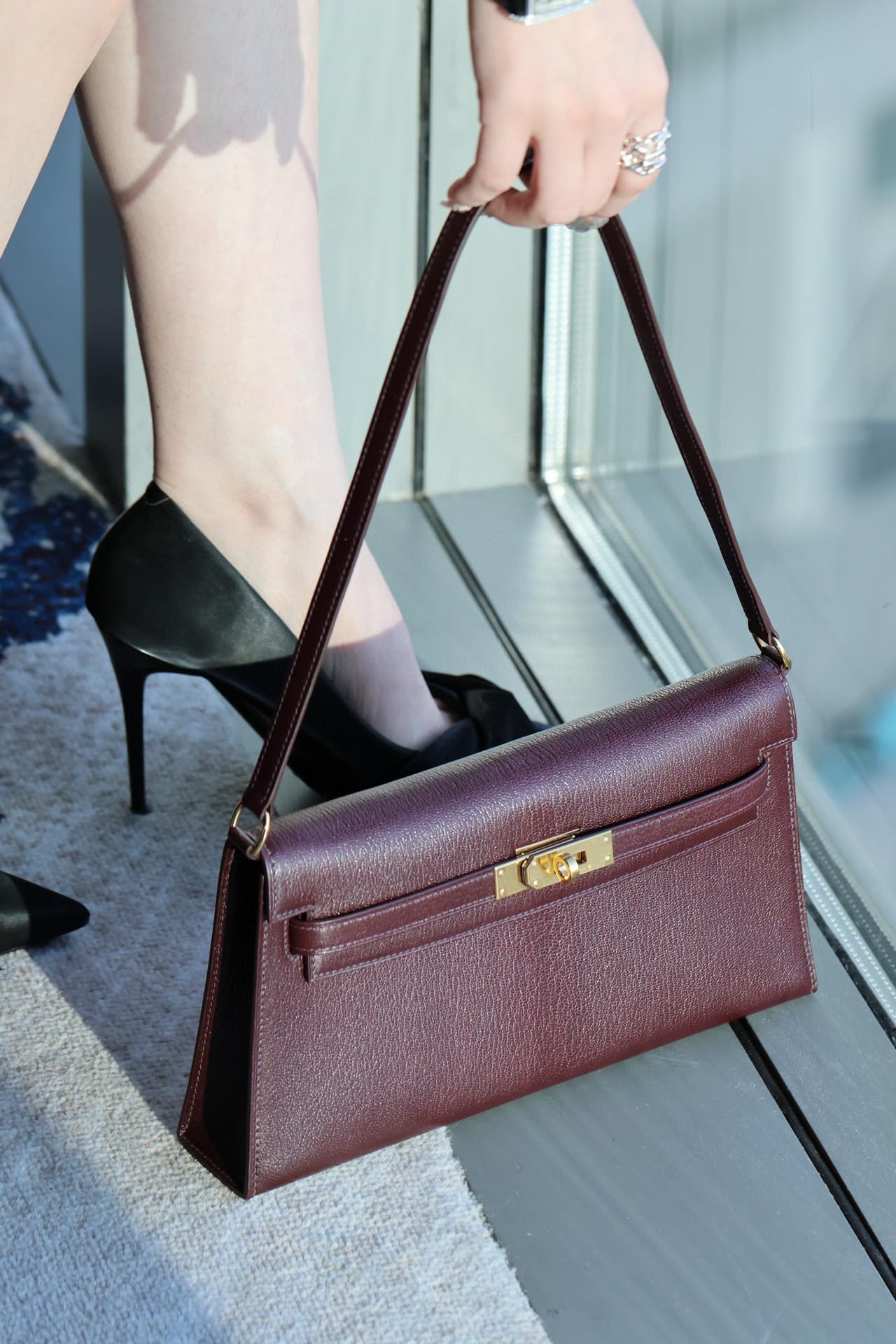 Luxury Leather Women's Underarm Shoulder Bag - Designer Crossbody Handbag with Large Capacity for Work, Travel & Everyday Use