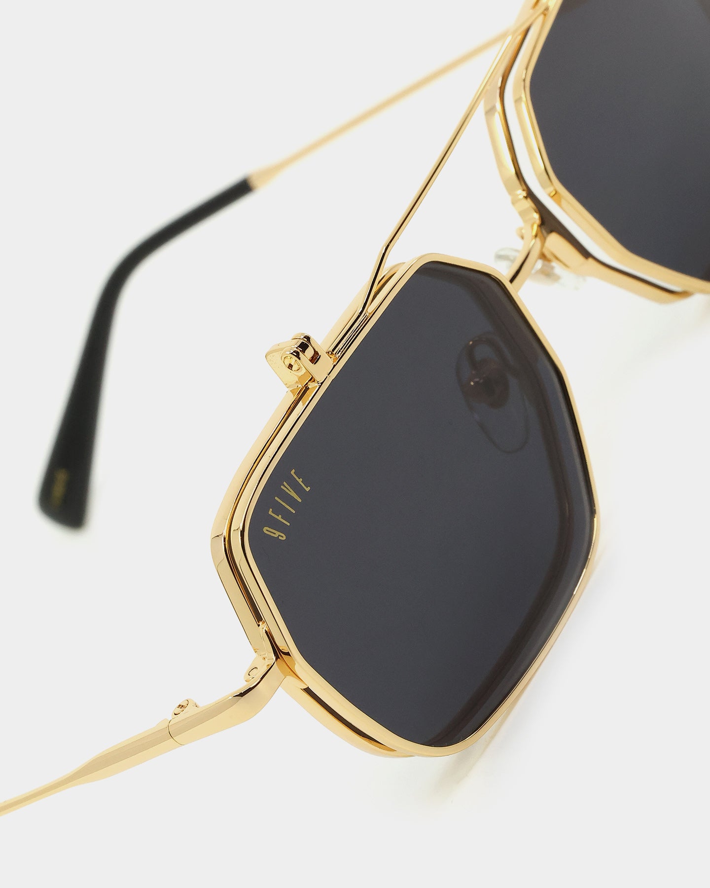 9FIVE Clarity Flip Up Sunglasses - Black/Gold Polarized Lenses for Men & Women - Perfect for Driving, Fishing & Outdoor Activities