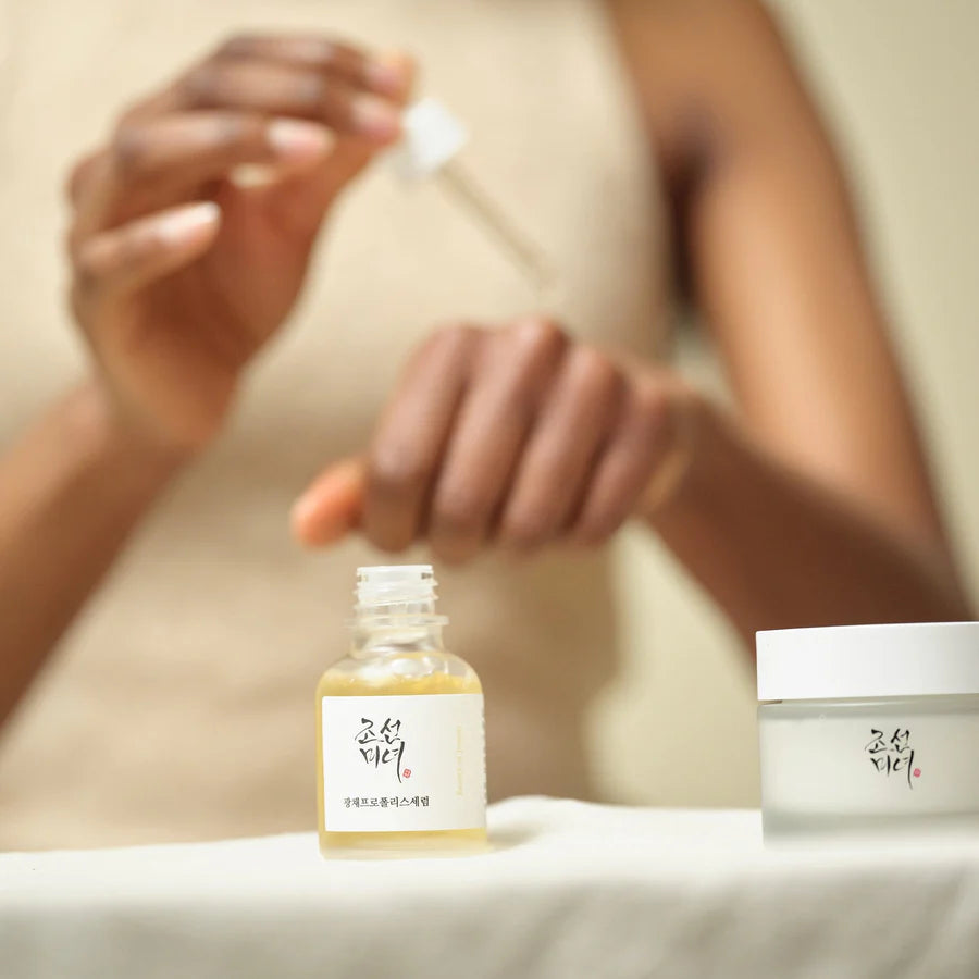 Beauty of Joseon Glow Serum with Propolis & Niacinamide - 30ml Korean Skincare for Brightening & Hydration - Perfect for Daily Routine & Night Care