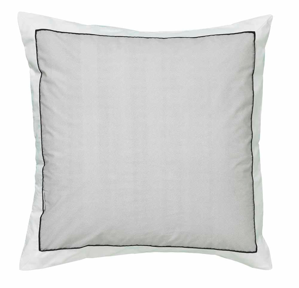 Logan & Mason Essex Pewter Quilt Cover Set - Premium Bedding for Luxurious Comfort | Perfect for Master Bedrooms, Guest Rooms & Cozy Retreats