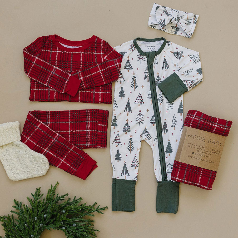 Bamboo Zipper Pajamas with Christmas Tree Print - Cozy Holiday Sleepwear for Women & Men - Perfect for Christmas Eve, Winter Nights & Family Gatherings