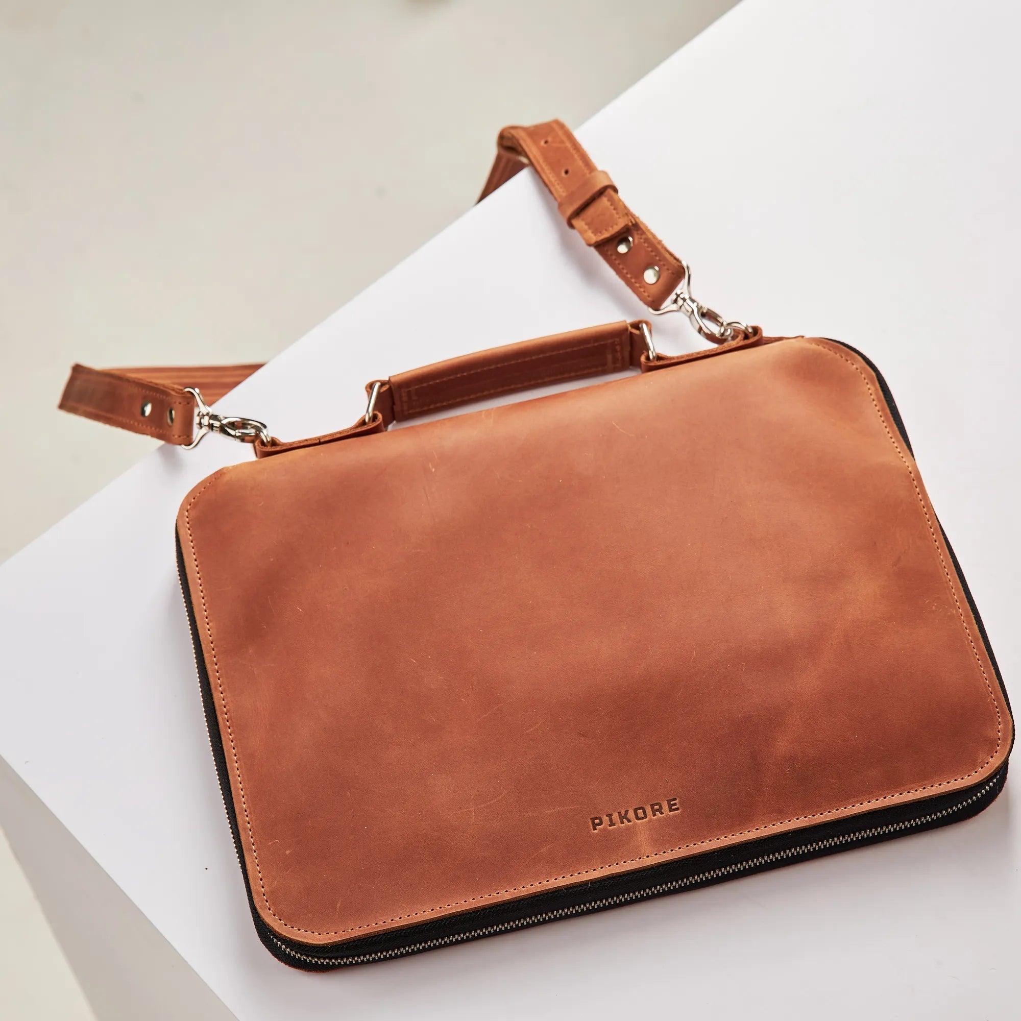Premium Zippered Padfolio Bag - Professional Leather Portfolio with Notepad Holder for Business, Meetings & Office Use - Ideal for Executives, Students & Professionals