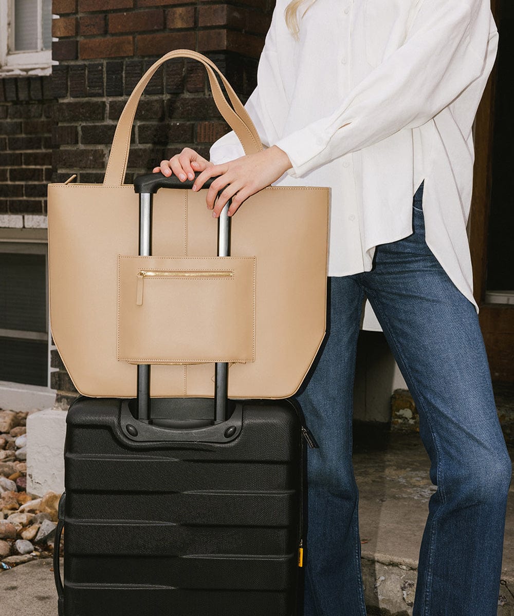 Hayes Hat Carrying Tote Bag - Premium Baseball Cap Organizer for Men & Women - Durable Travel Hat Storage Case for Golf, Hats, Caps - Perfect for Travel, Sports, and Daily Use