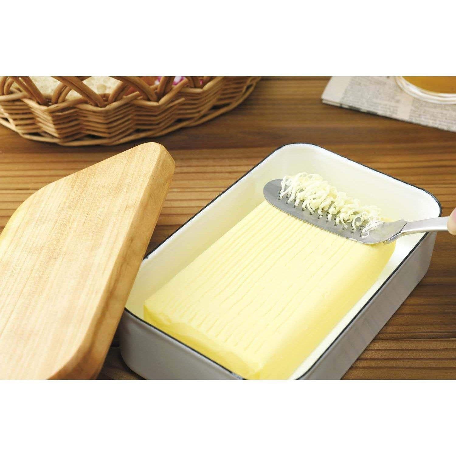 Premium Stainless Steel Butter Knife with Built-in Grater - A 76513 - Perfect for Spreading Butter, Grating Cheese & Garnishing Dishes - Ideal for Kitchen, Dining & Entertaining
