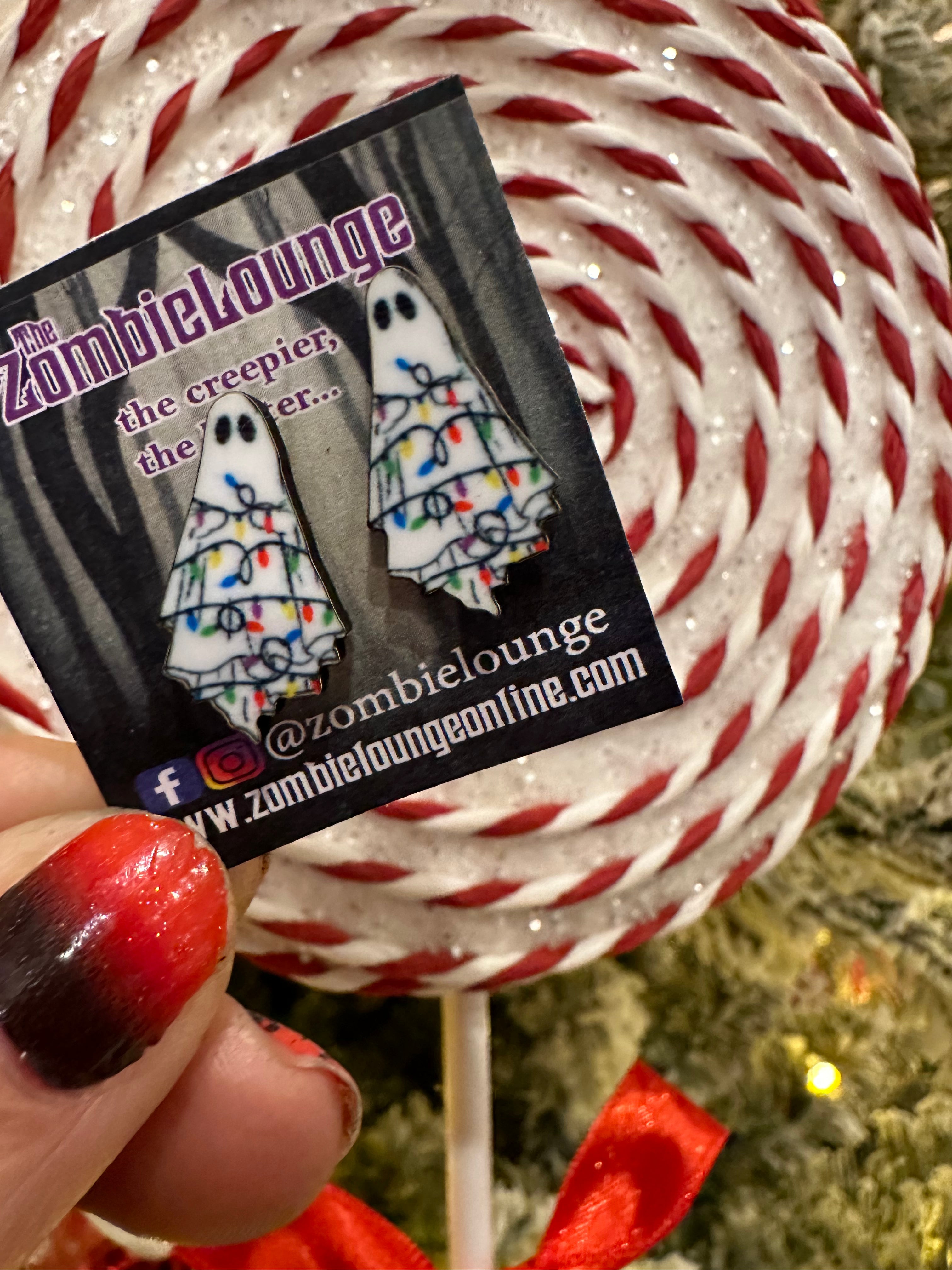 Spooky Christmas Ghost Earrings for Women - Halloween & Holiday Party Jewelry - Cute Festive Accessories for Costumes & Gifts